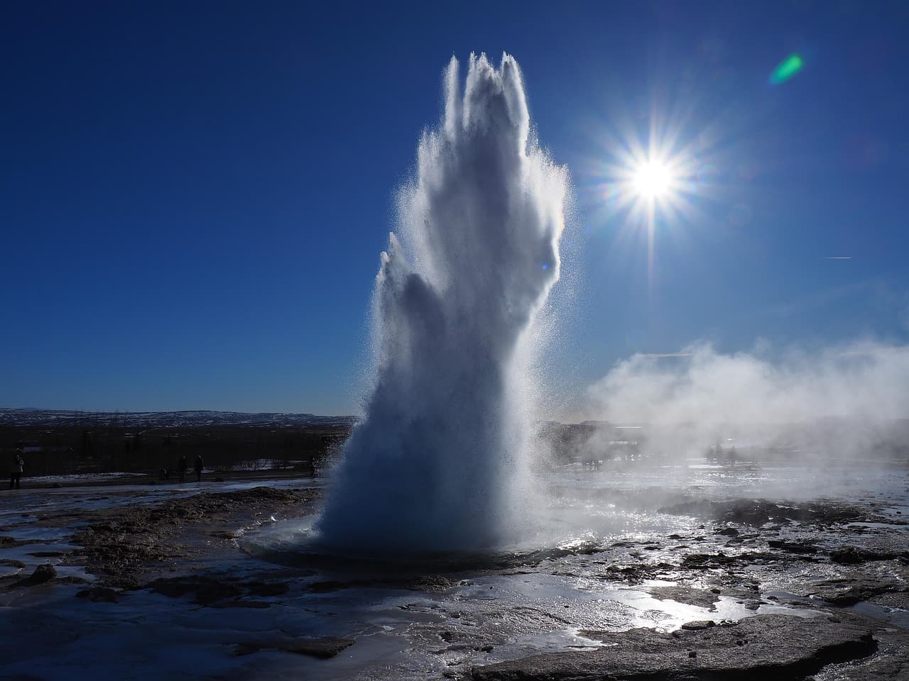 Golden Circle Tour & Laugarás Lagoon retreat