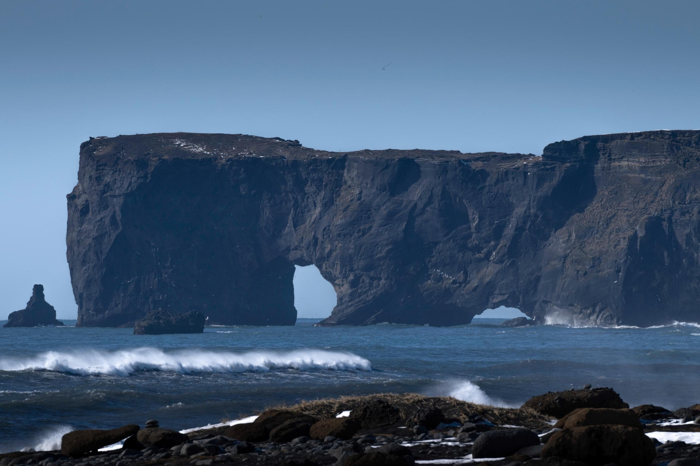 Private Minivan Tour: South Coast and Volcano Tales