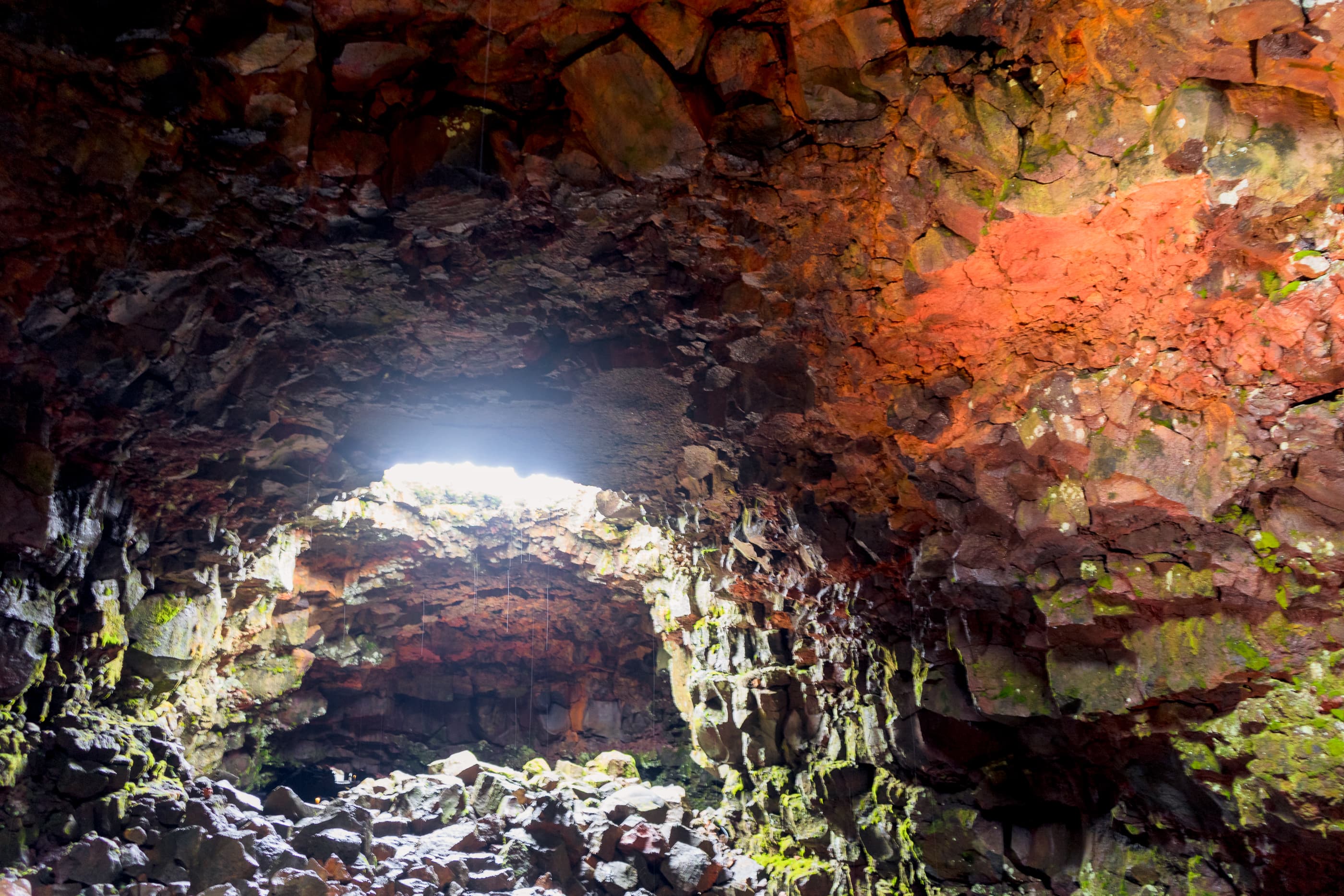 The Lava Tunnel - Meet on Location - photo 8