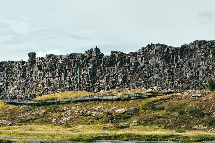 Golden Circle Cruise Arrival: Small Group Tour From Skarfabakki - photo 2