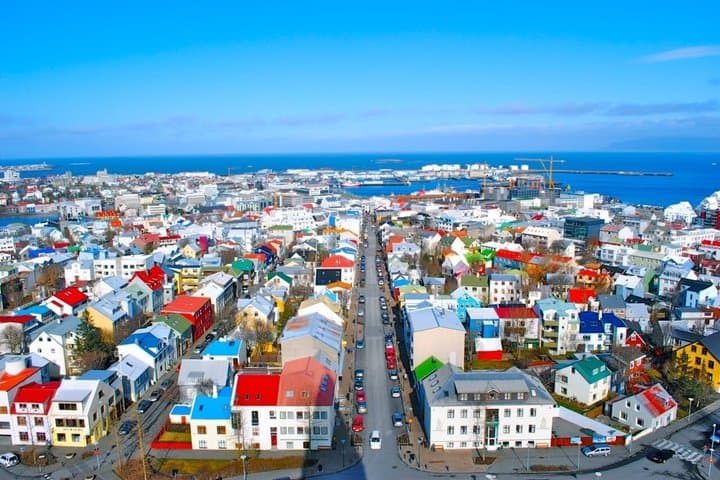 Private Transfer From Reykjavik Hotels to Keflavik Airport (KEF) - photo 3