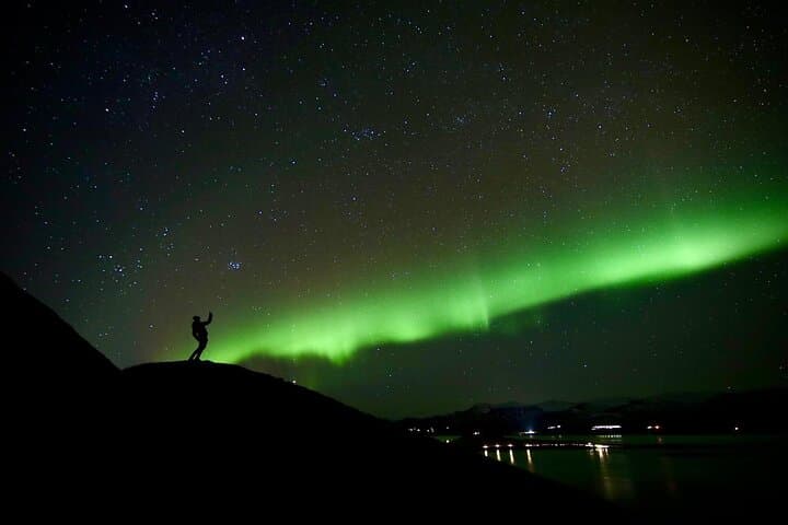 Northern Lights Small Group Tour with Hot Cocoa & Free Photos - photo 10