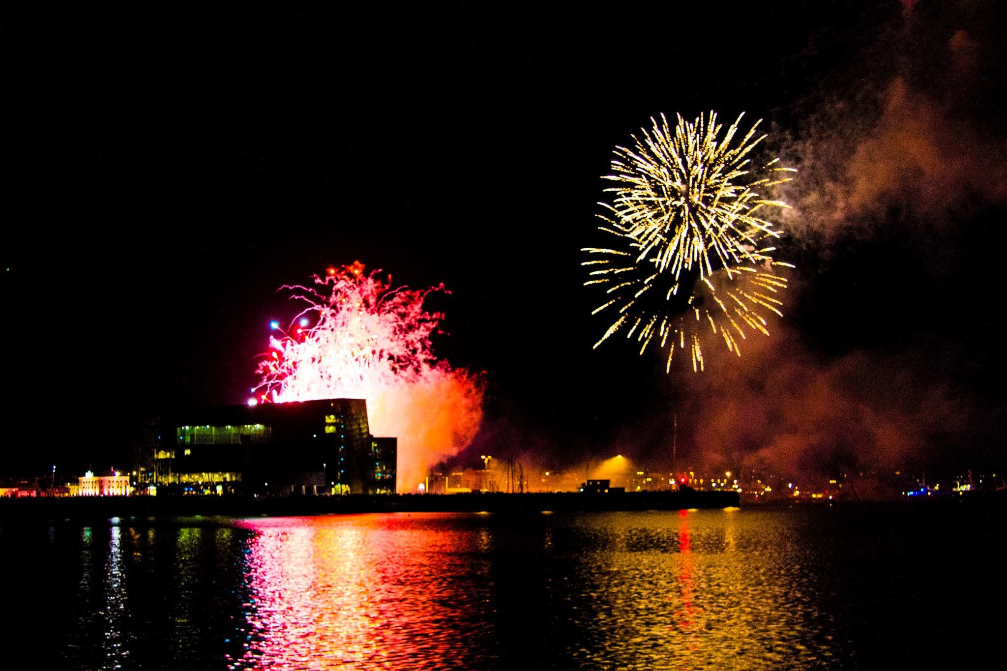 New Years Firework Cruise - photo 2