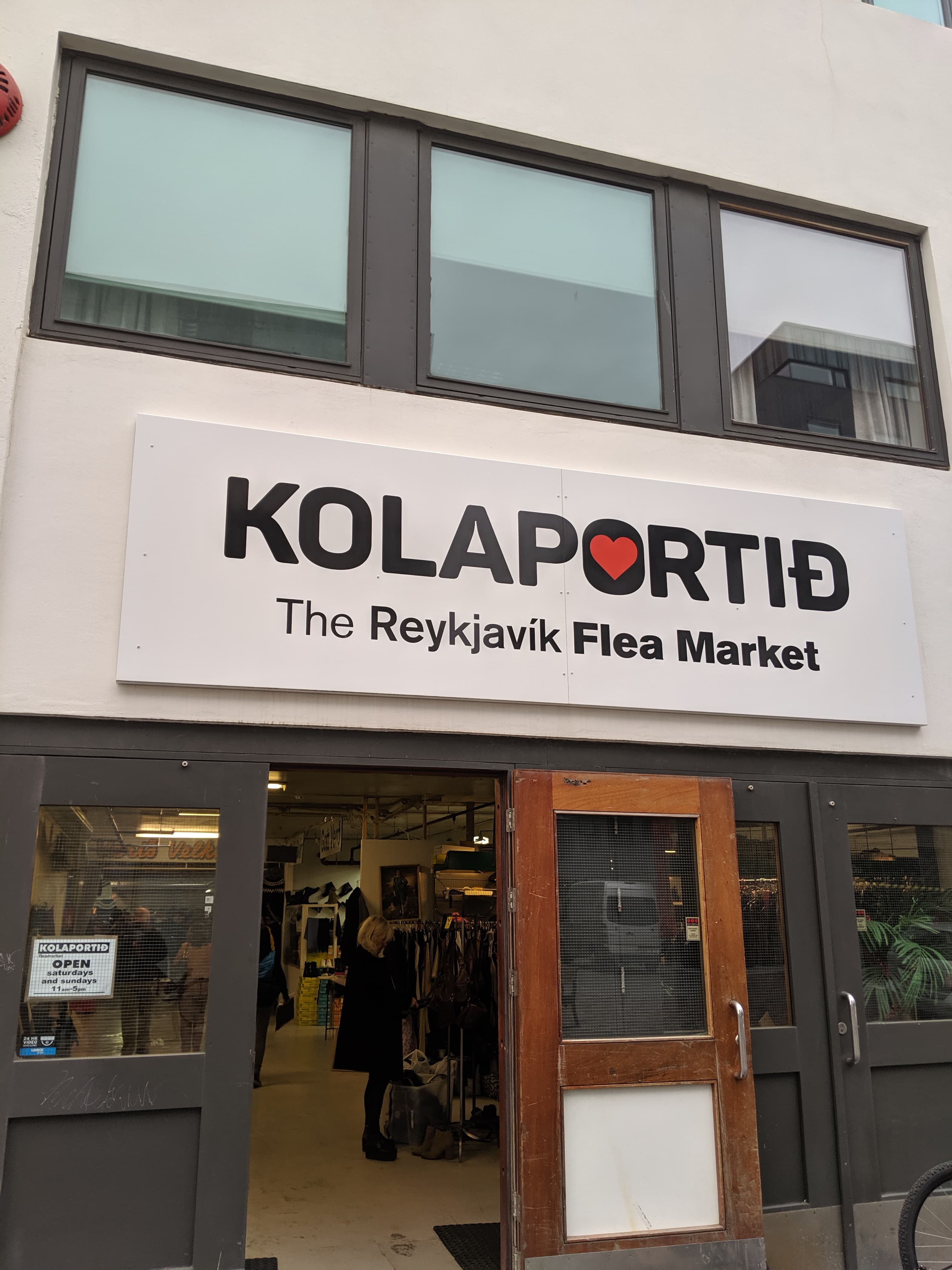 Weekend Reykjavik Food Tour (Reykjavik Flea Market stop)