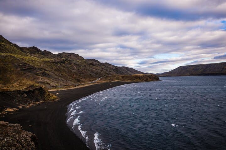 Private Reykjanes Tour with Photo Package Included - photo 2