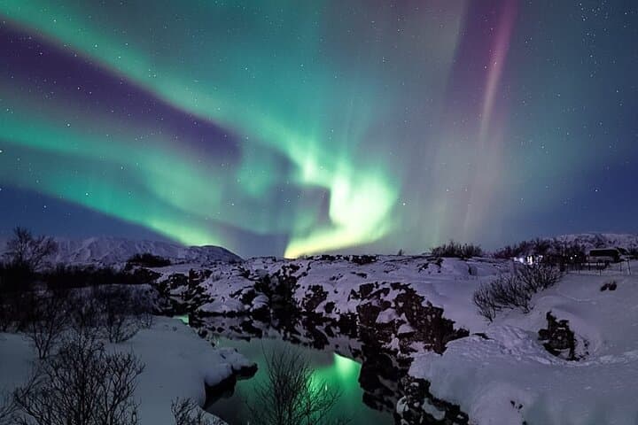 Northern Lights Small Group Tour with Hot Cocoa & Free Photos - photo 8