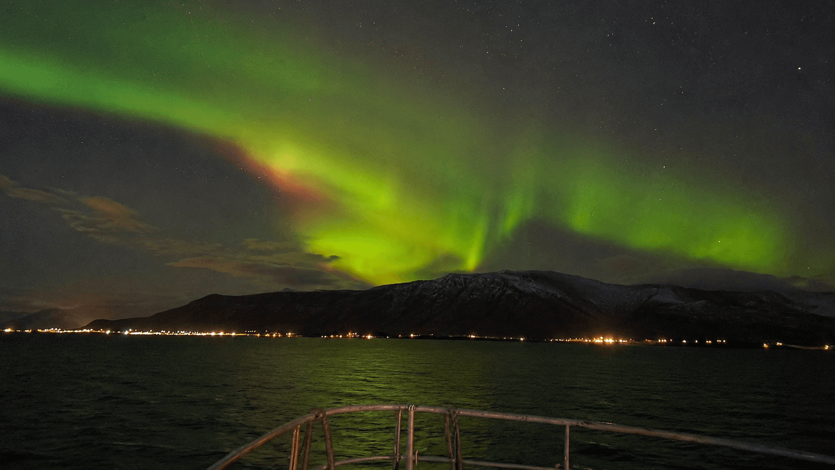 Northern Lights Cruise with Hot Chocolate and Free Retry Included - photo 15