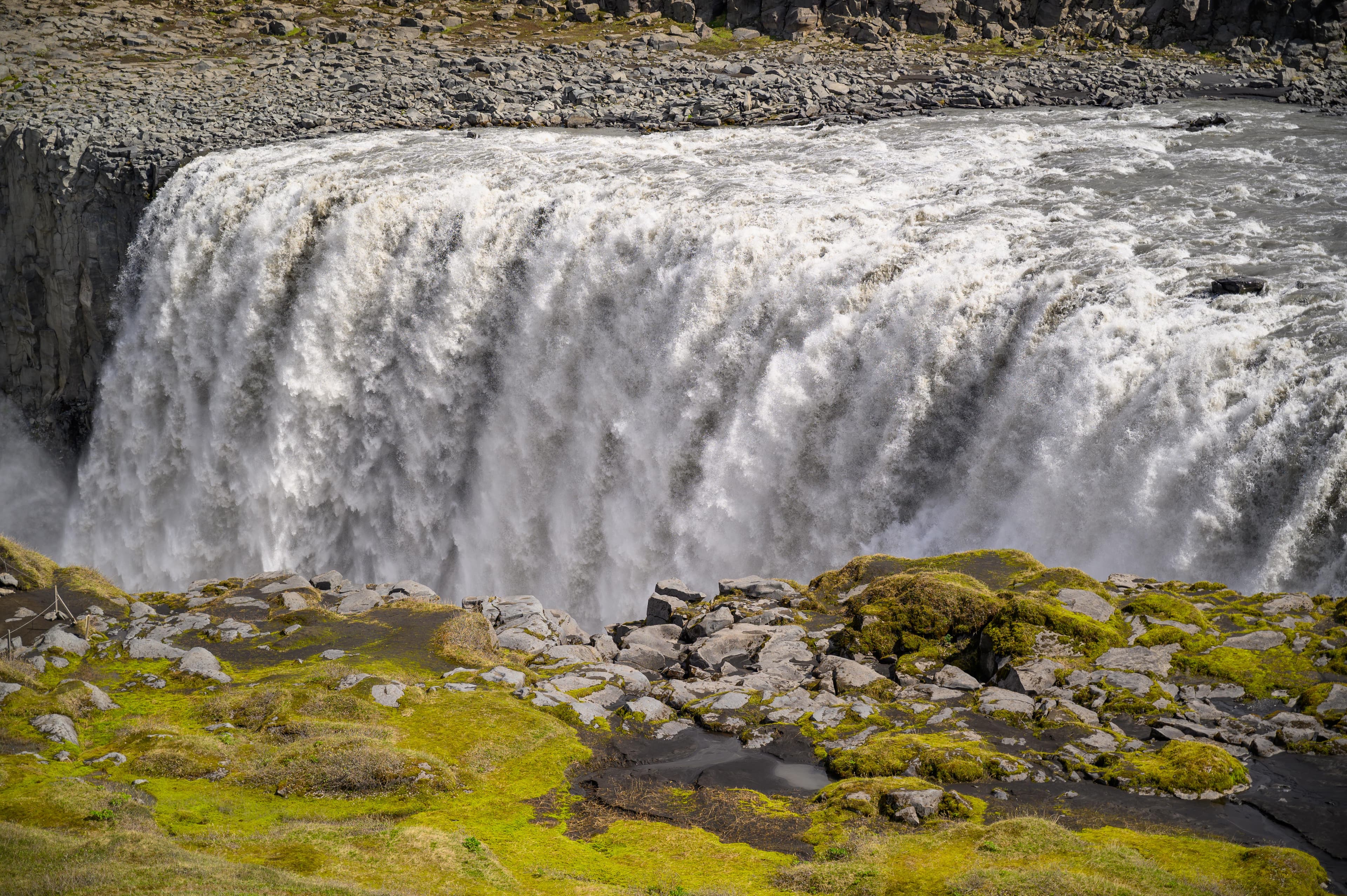 All in one: Mývatn, Goðafoss, Dettifoss, Selfoss, cave and the Nature baths - photo 2