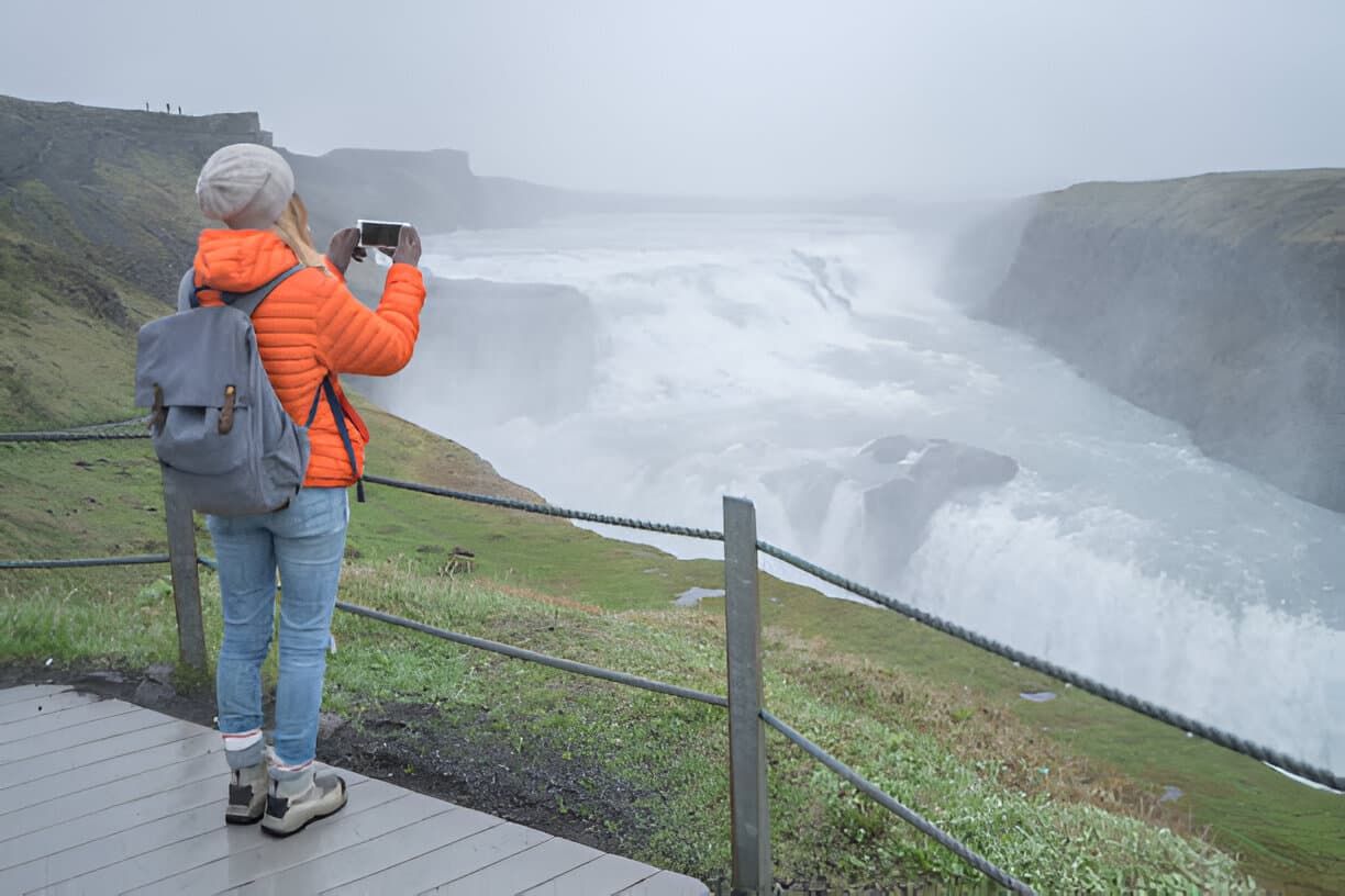 Golden Circle & Friðheimar Visit From Reykjavik - Small Group Tour - photo 2