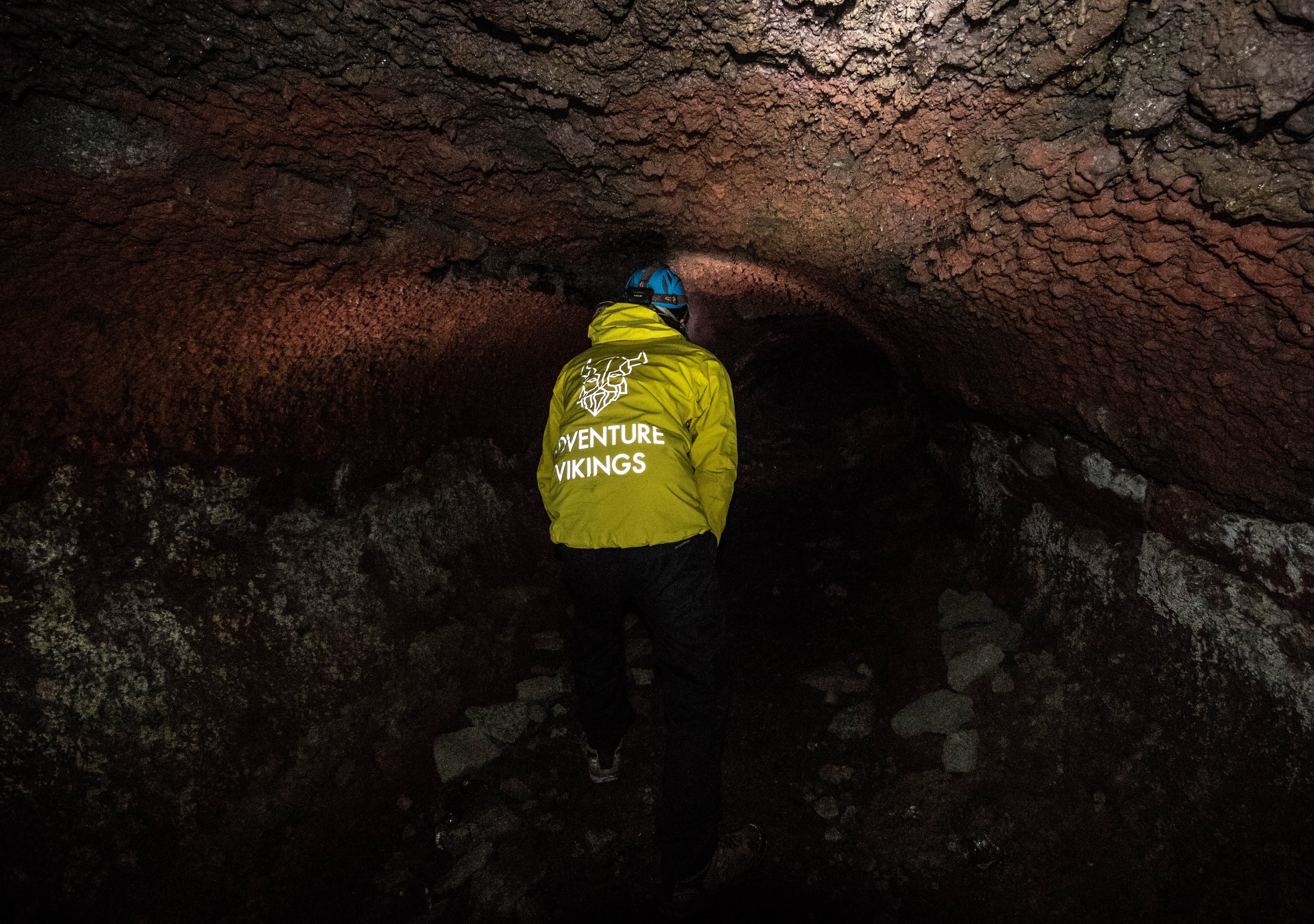 Private Silfra Snorkeling & Leidarendi Lava Tunnel - with underwater photos  - photo 11