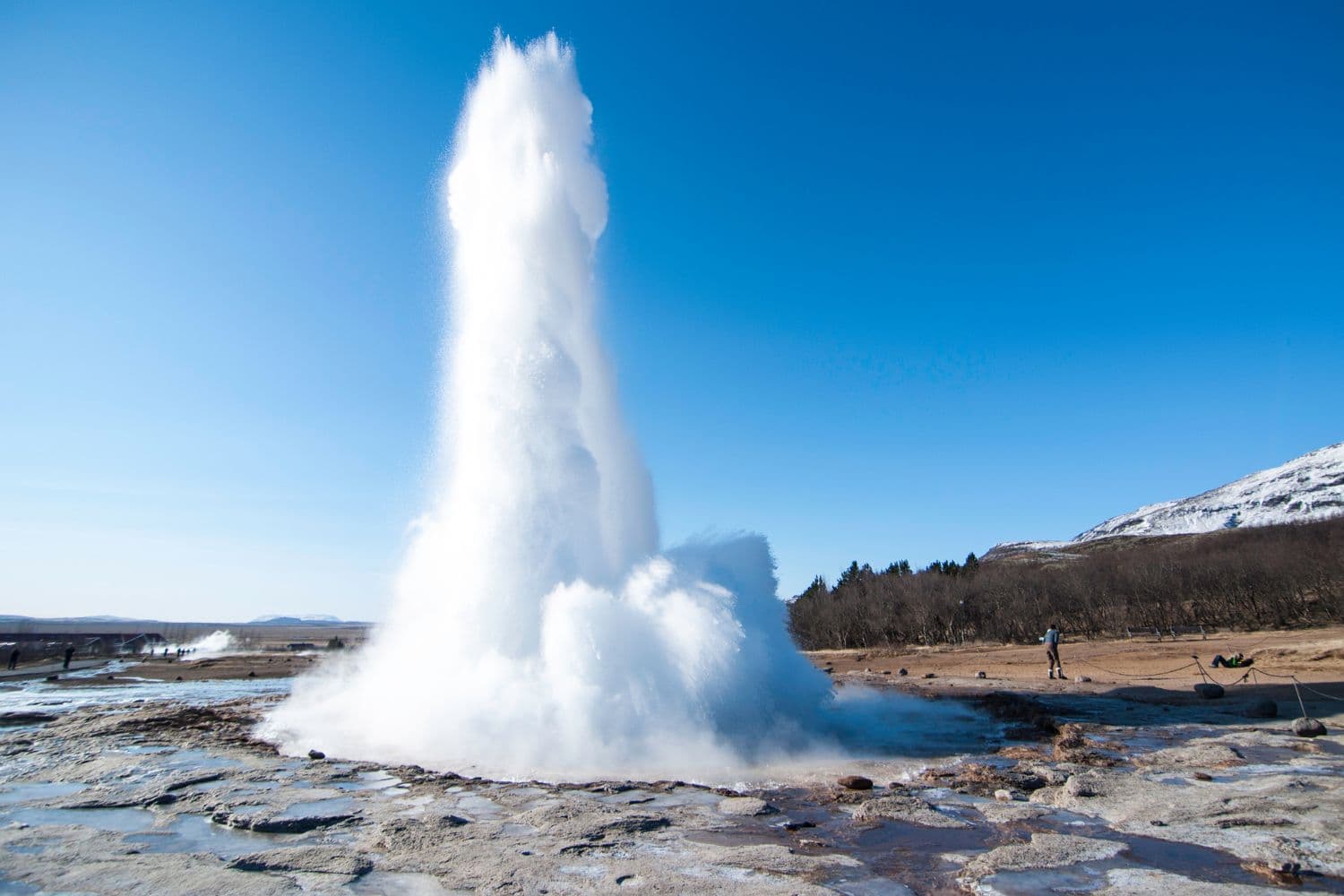 Glacier Snowmobiling & Golden Circle Super Jeep Adventure