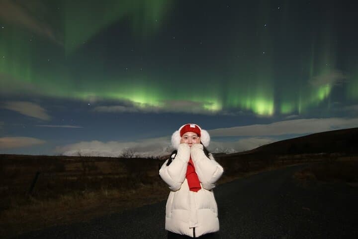 Northern Lights Small Group Tour with Hot Cocoa & Free Photos - photo 13