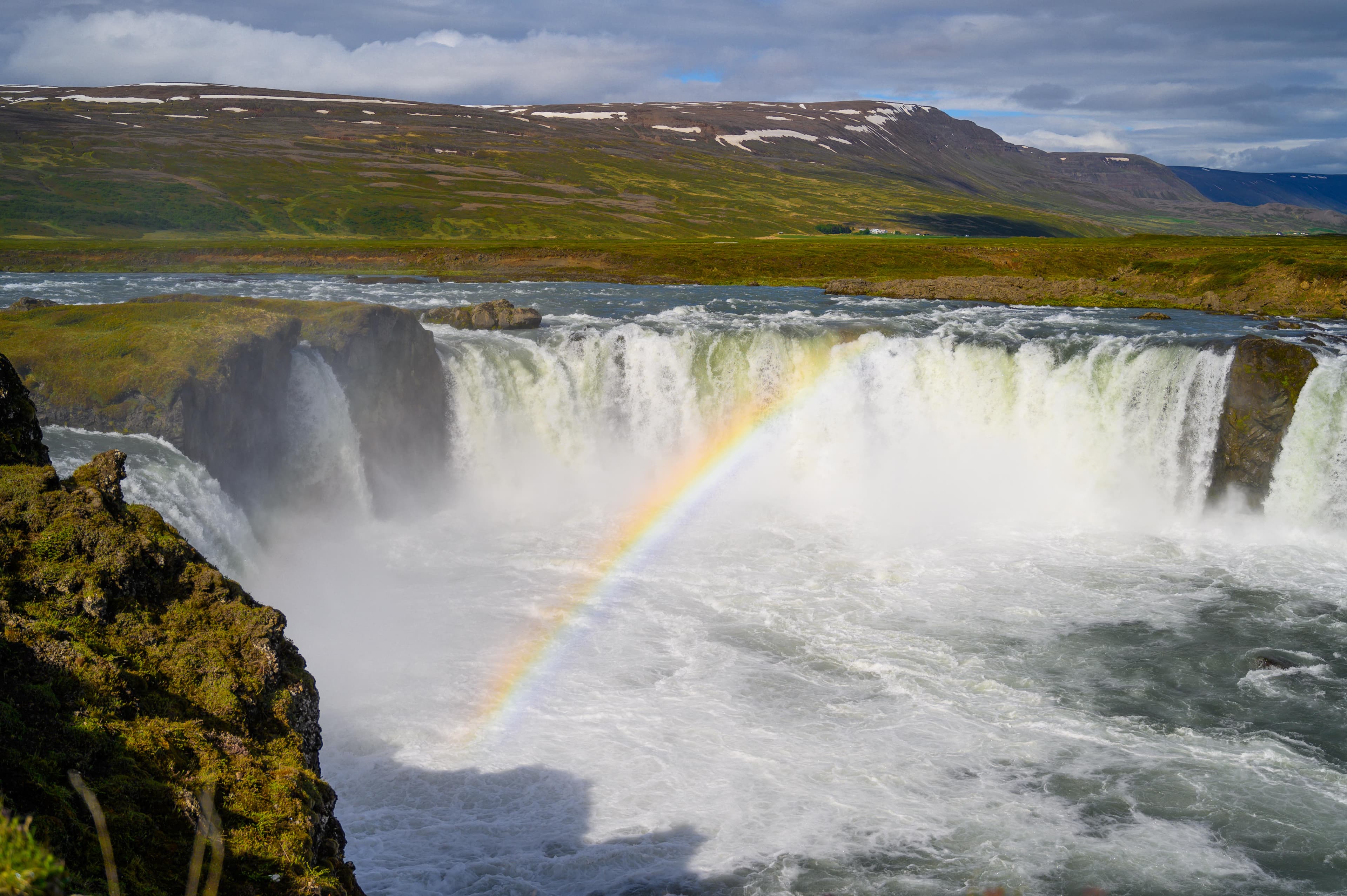 Private All in one: Mývatn, Goðafoss, Dettifoss, Selfoss, cave and the Nature baths - photo 7