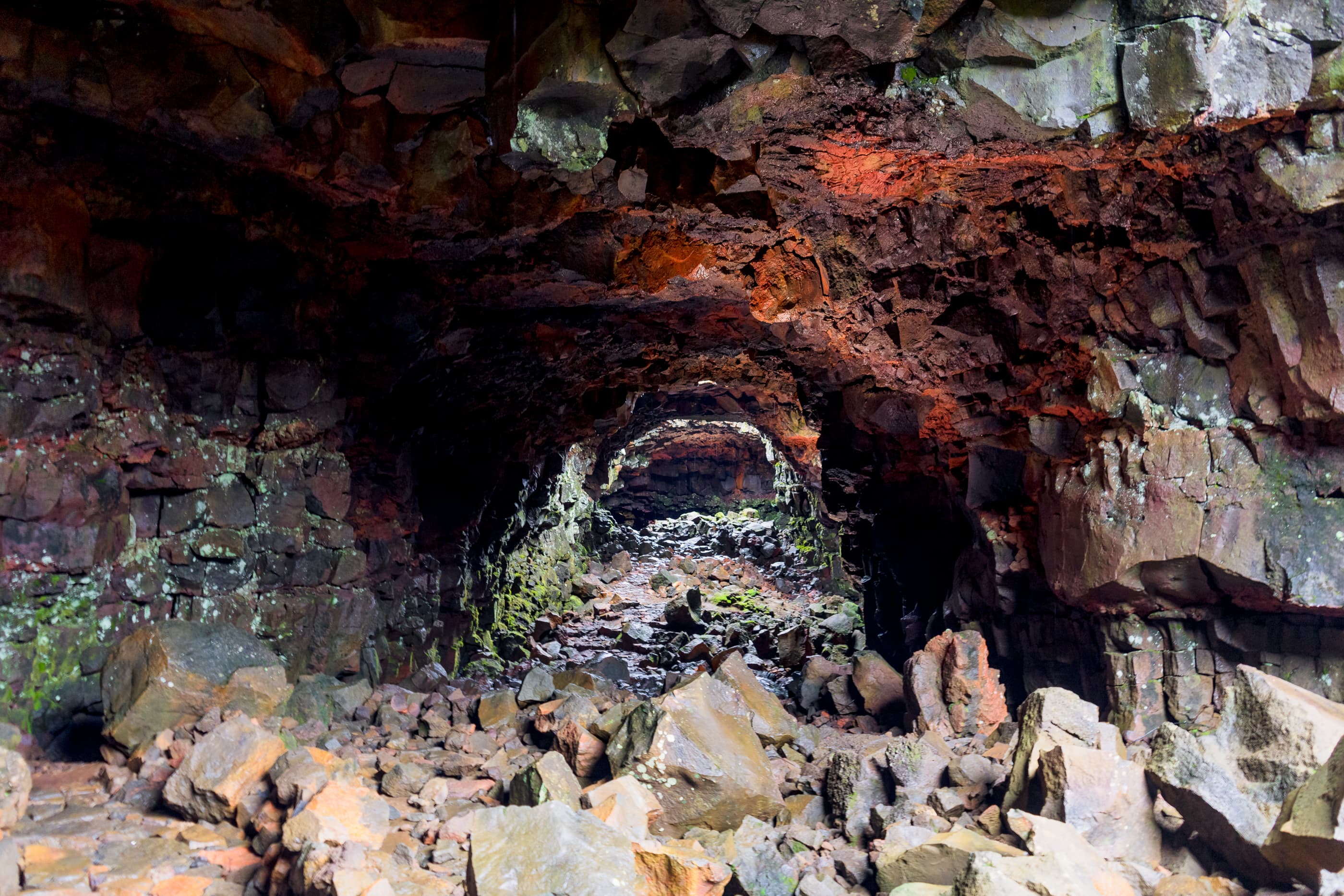 The Lava Tunnel - Meet on Location - photo 11
