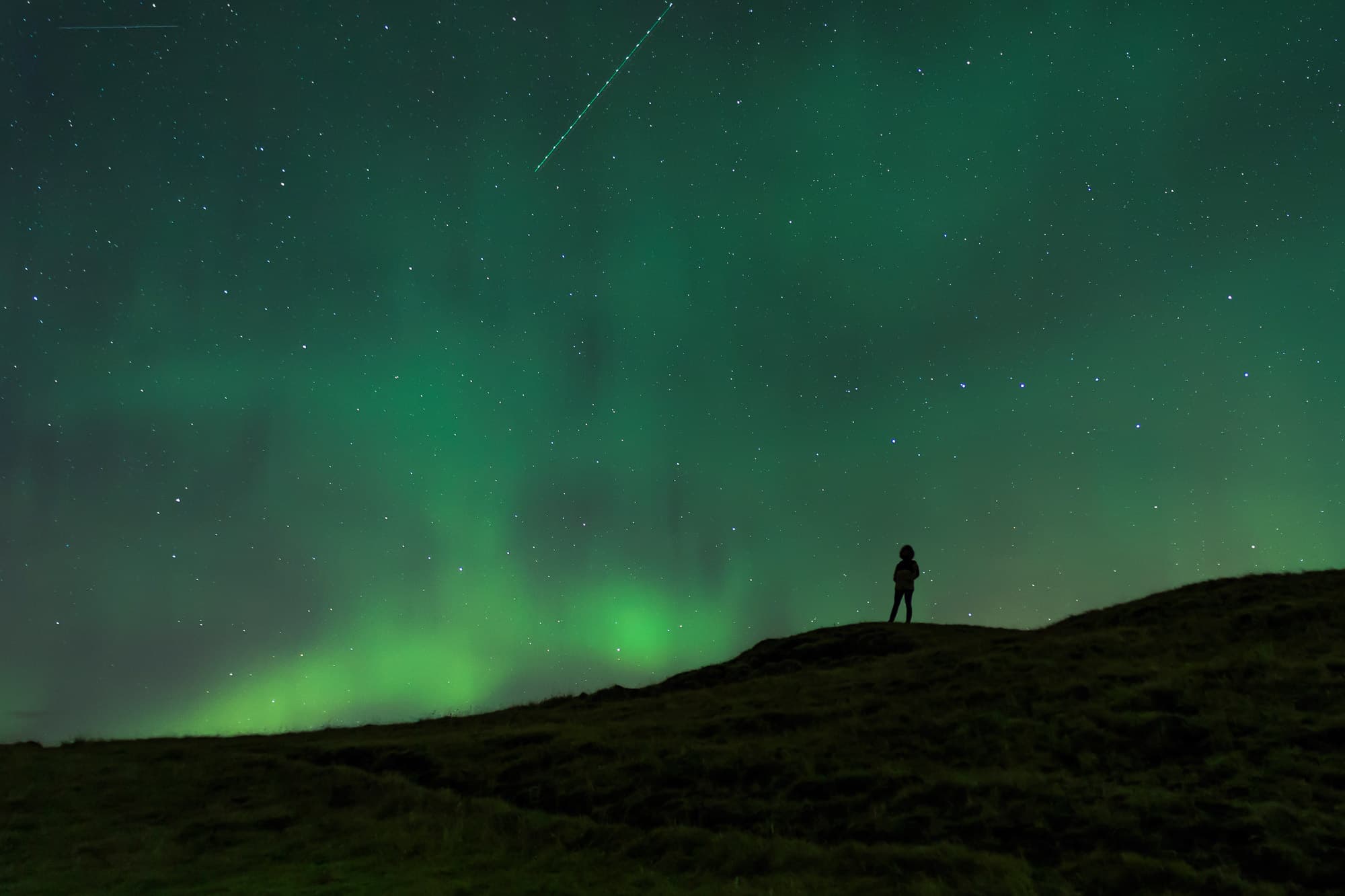 Northern Lights in 4x4 with Local Pastries, Hot Chocolate, and Photos - photo 13