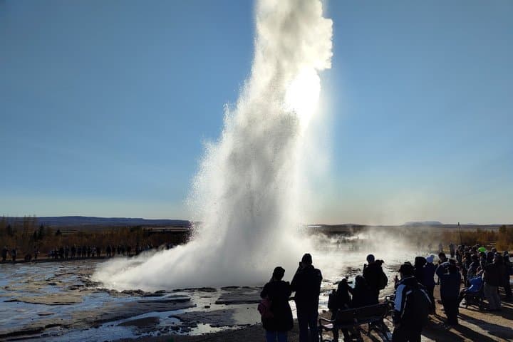 Private Golden Circle Escape with Blue Lagoon Tour from Reykjavik