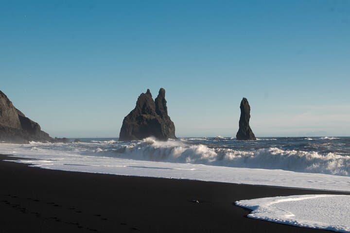 Private Minivan South Coast Tour to Waterfalls and Black Sand Beach - photo 5