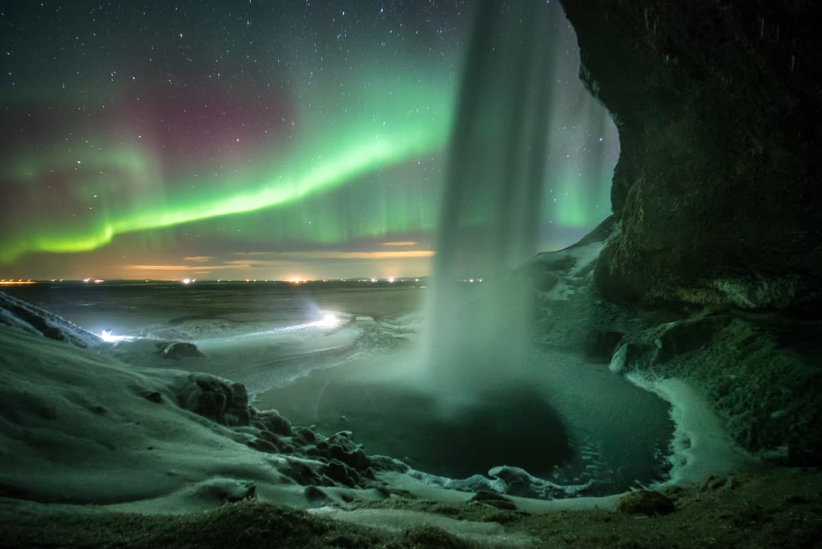 Northern Lights Small Group Tour with Free Photos - photo 3