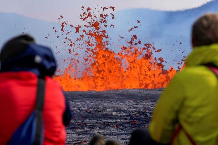 Volcano Hike & Northern Lights Tour - photo 8