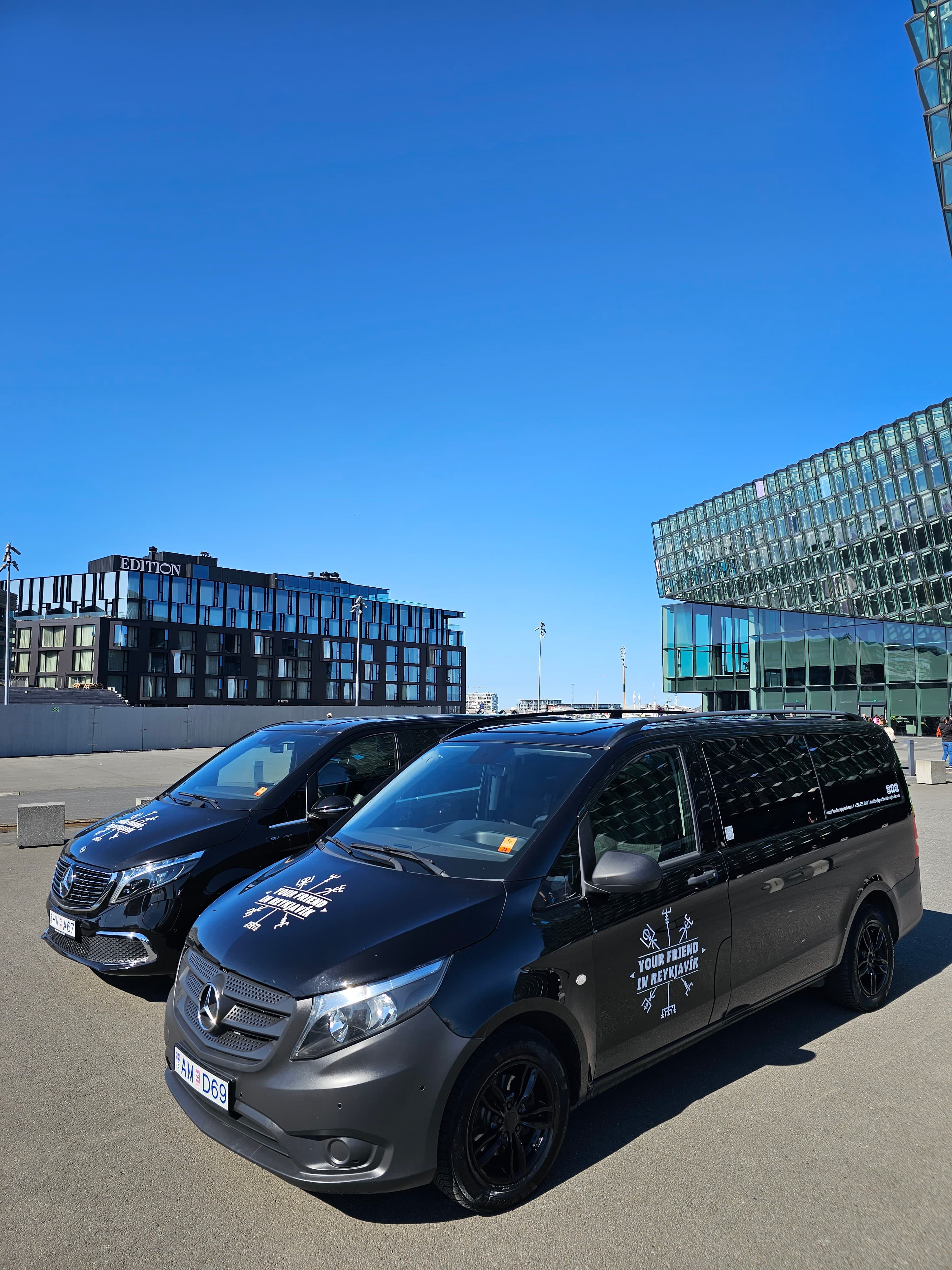 Reykjavik transfer both ways for tours & experiences
