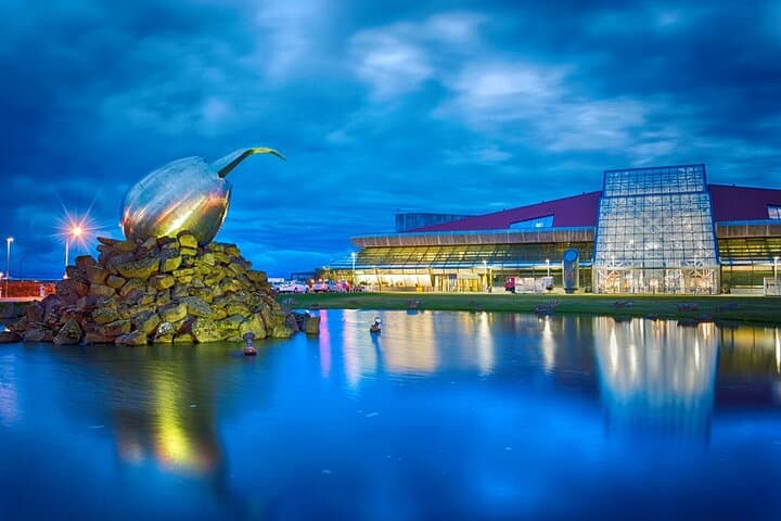 Private Transfer From Keflavik Airport (KEF) to Reykjavik Hotel - photo 11