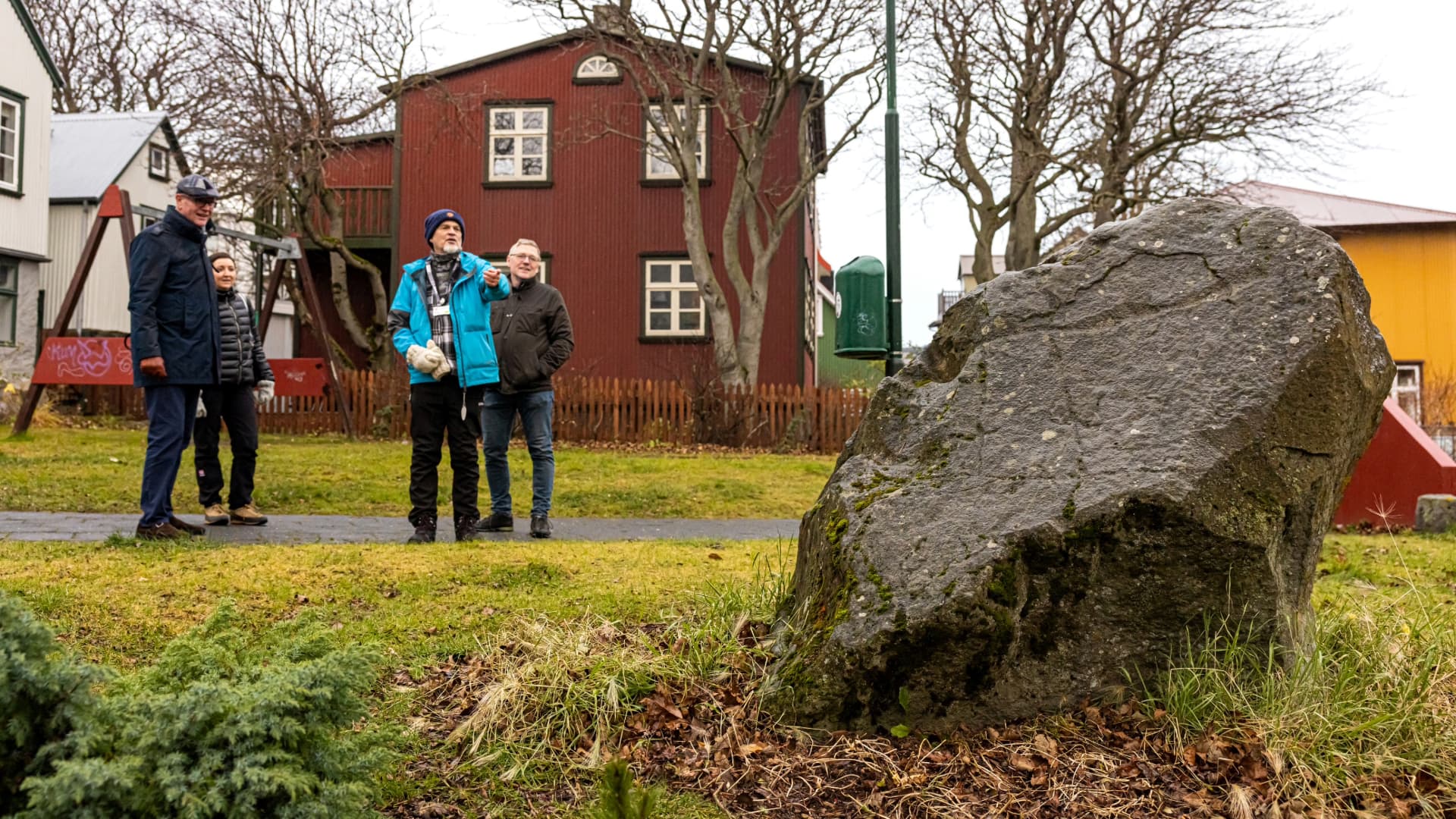Reykjavik Folklore Walking Tour - photo 2
