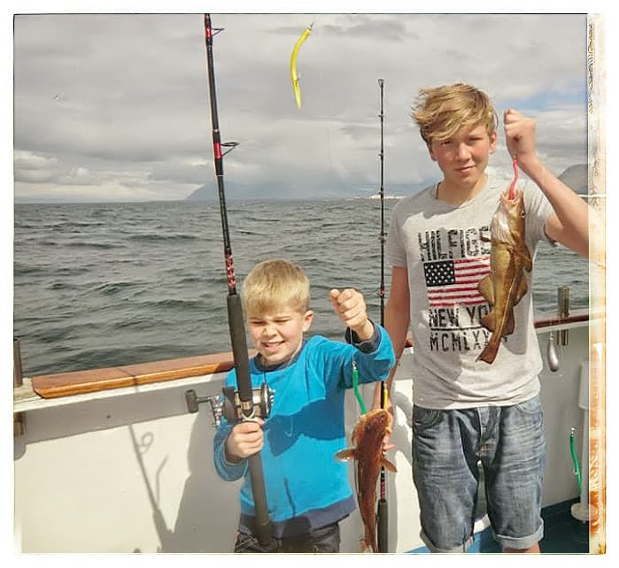 Sunset Fishing in Faxaflói Bay: 2.5-3 Hour Excursion - photo 3