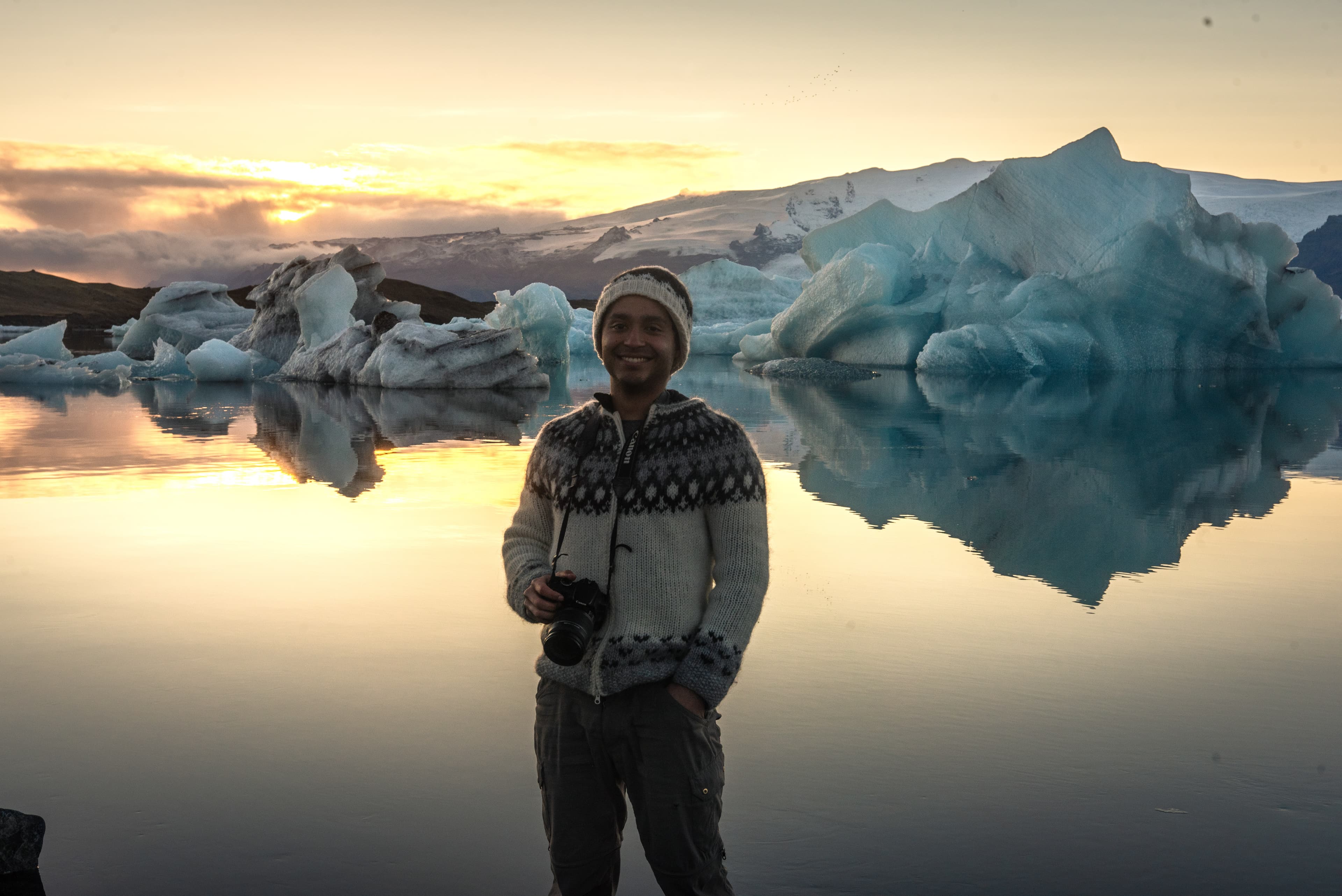 Private Glacier Lagoon + Diamond Beach + Glacier Hike  - photo 18