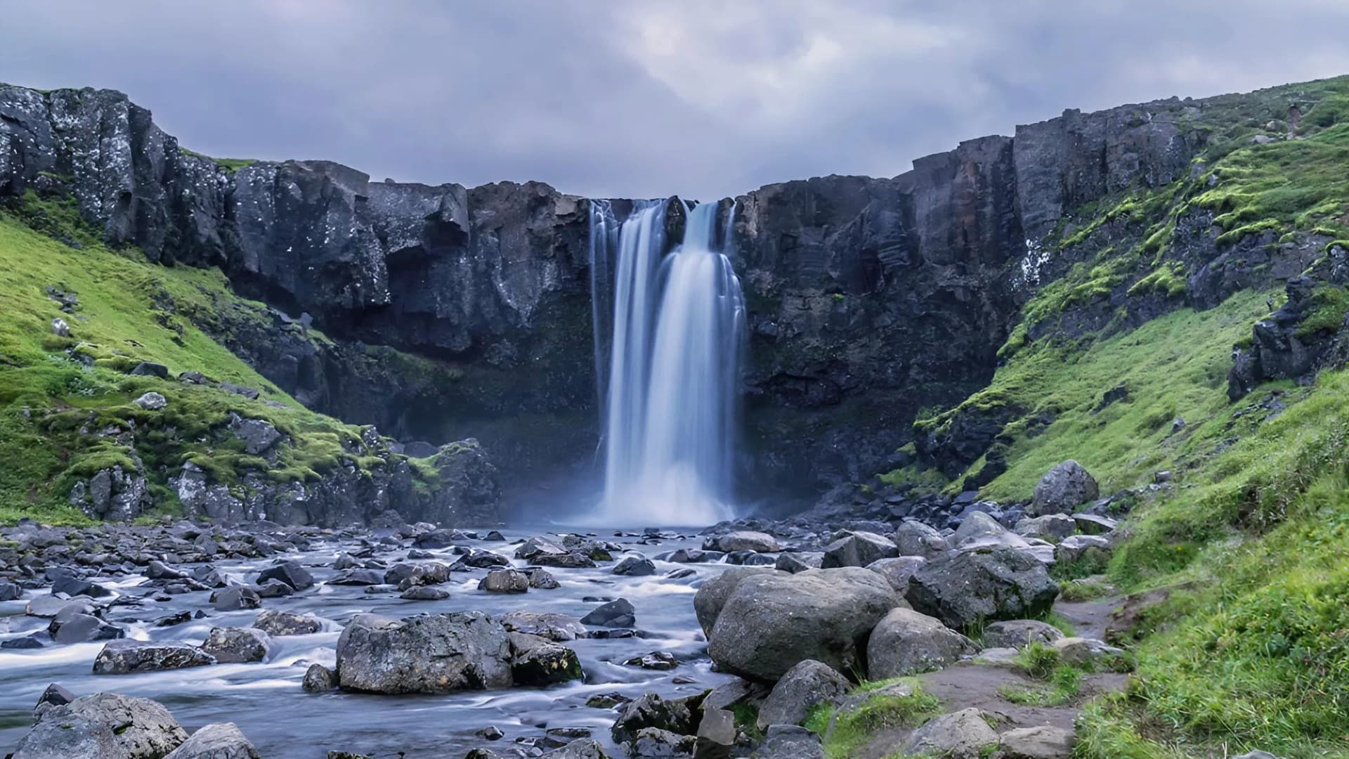 Stuðlagil Canyon Explorer: Private Day Tour from Seyðisfjörður - photo 10