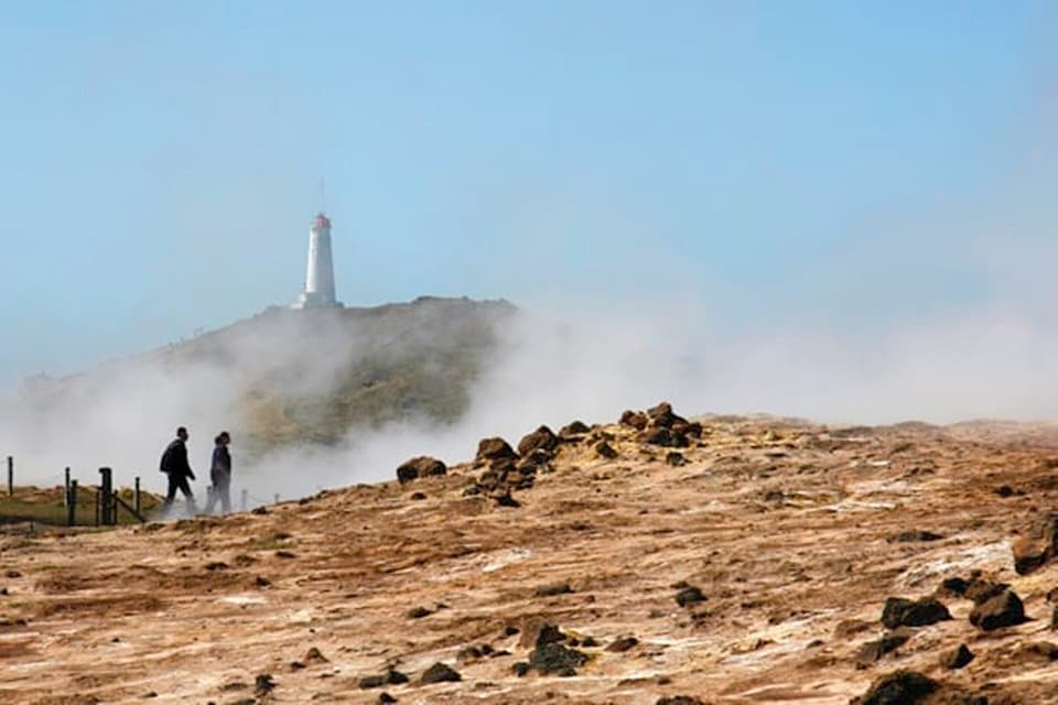 Private Luxury Moonwalk Tour at Reykjanes 7h - photo 2