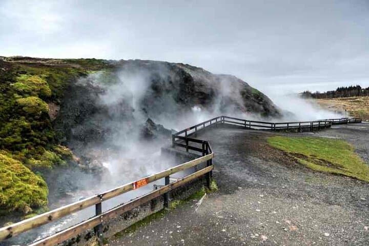 Hvammsvik Hot Springs: Private Round Transfer with Entrance Ticket - photo 5