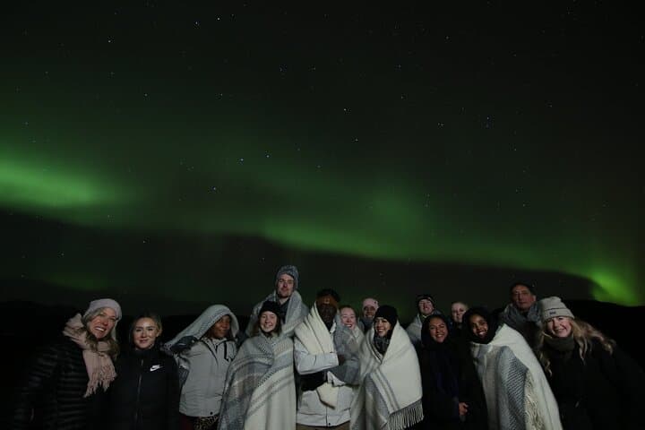 Northern Lights Small Group Tour with Hot Cocoa & Free Photos - photo 16