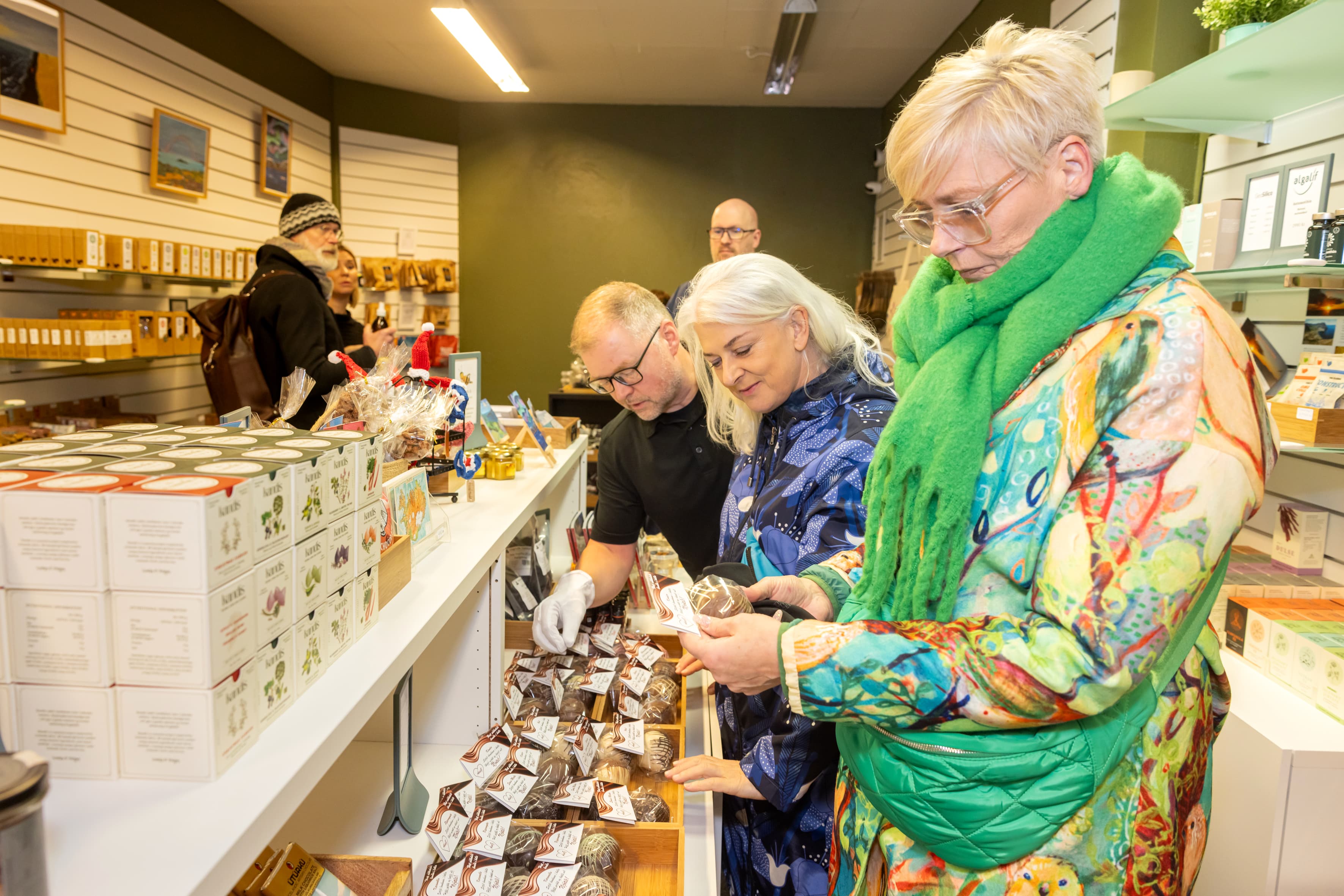 Private Reykjavik Christmas Walking Tour - photo 2