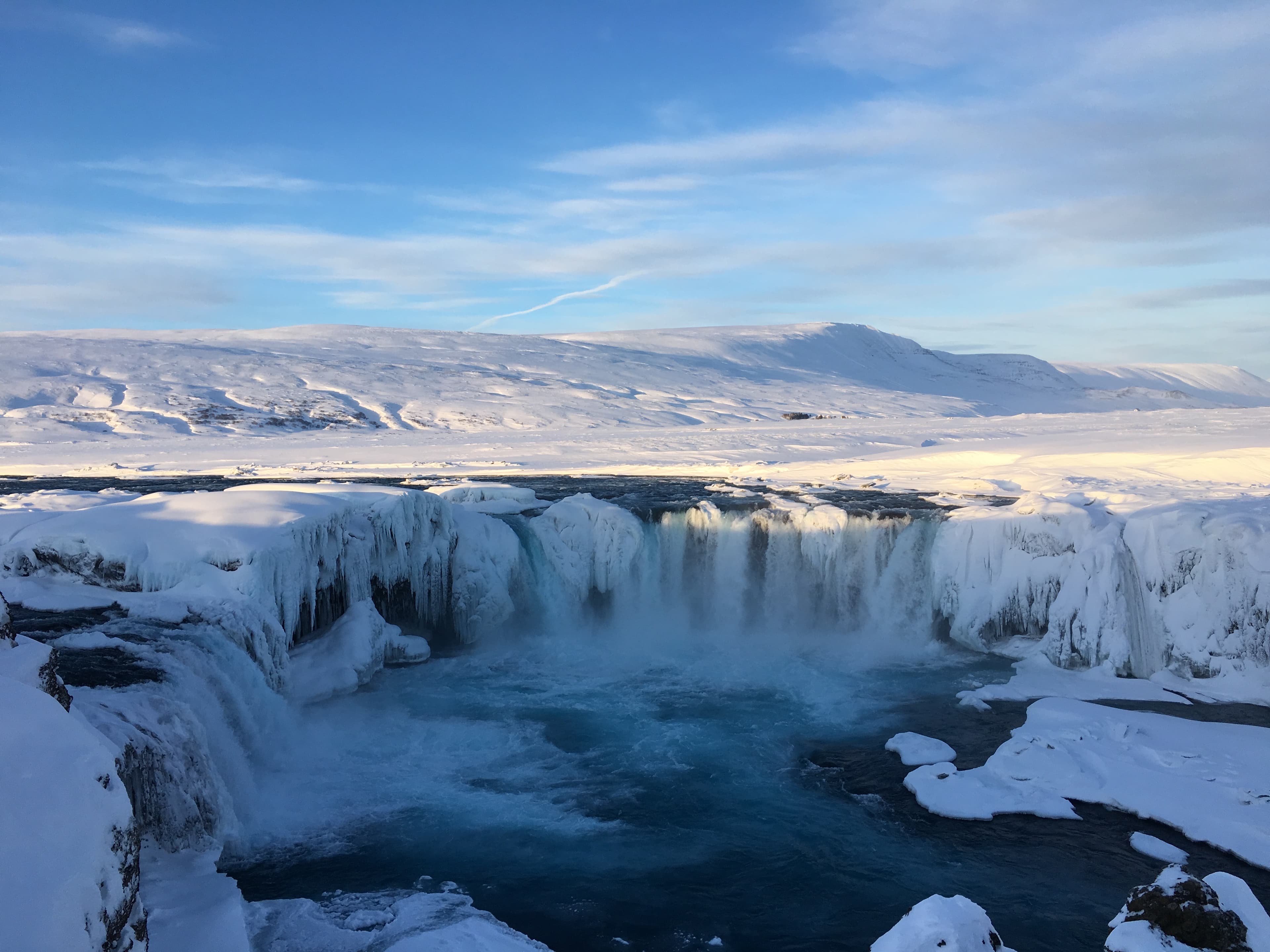 Private All in one: Mývatn, Goðafoss, Dettifoss, Selfoss, cave and the Nature baths - photo 2