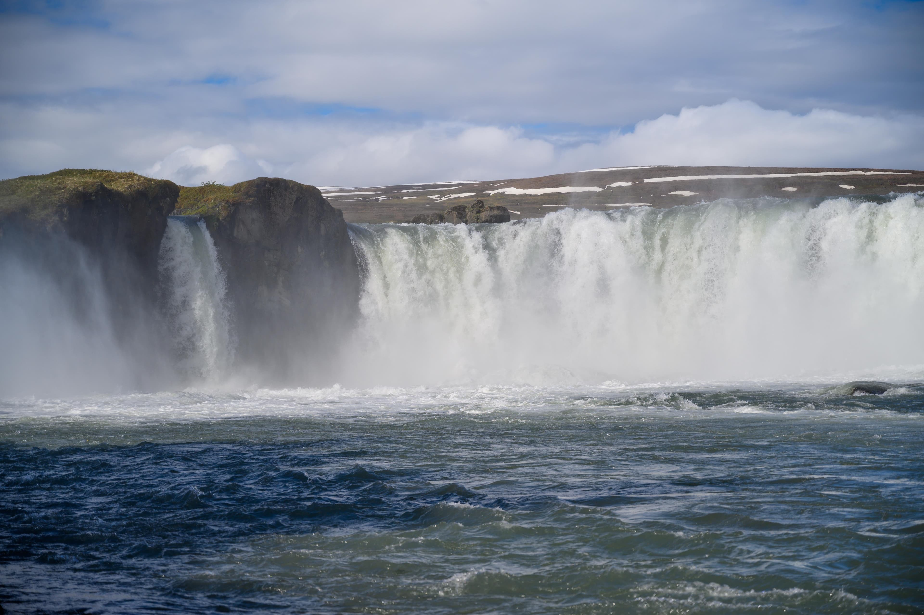 All in one: Mývatn, Goðafoss, Dettifoss, Selfoss, cave and the Nature baths - photo 4