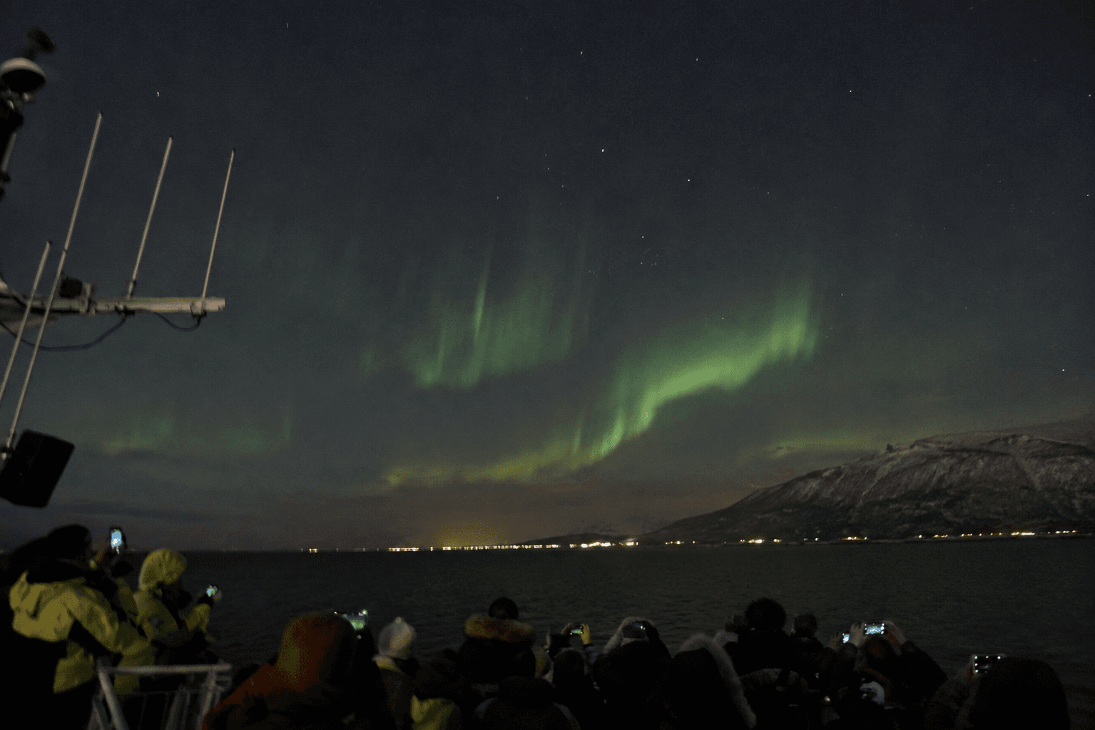 Northern Lights Cruise with Hot Chocolate and Free Retry Included - photo 17