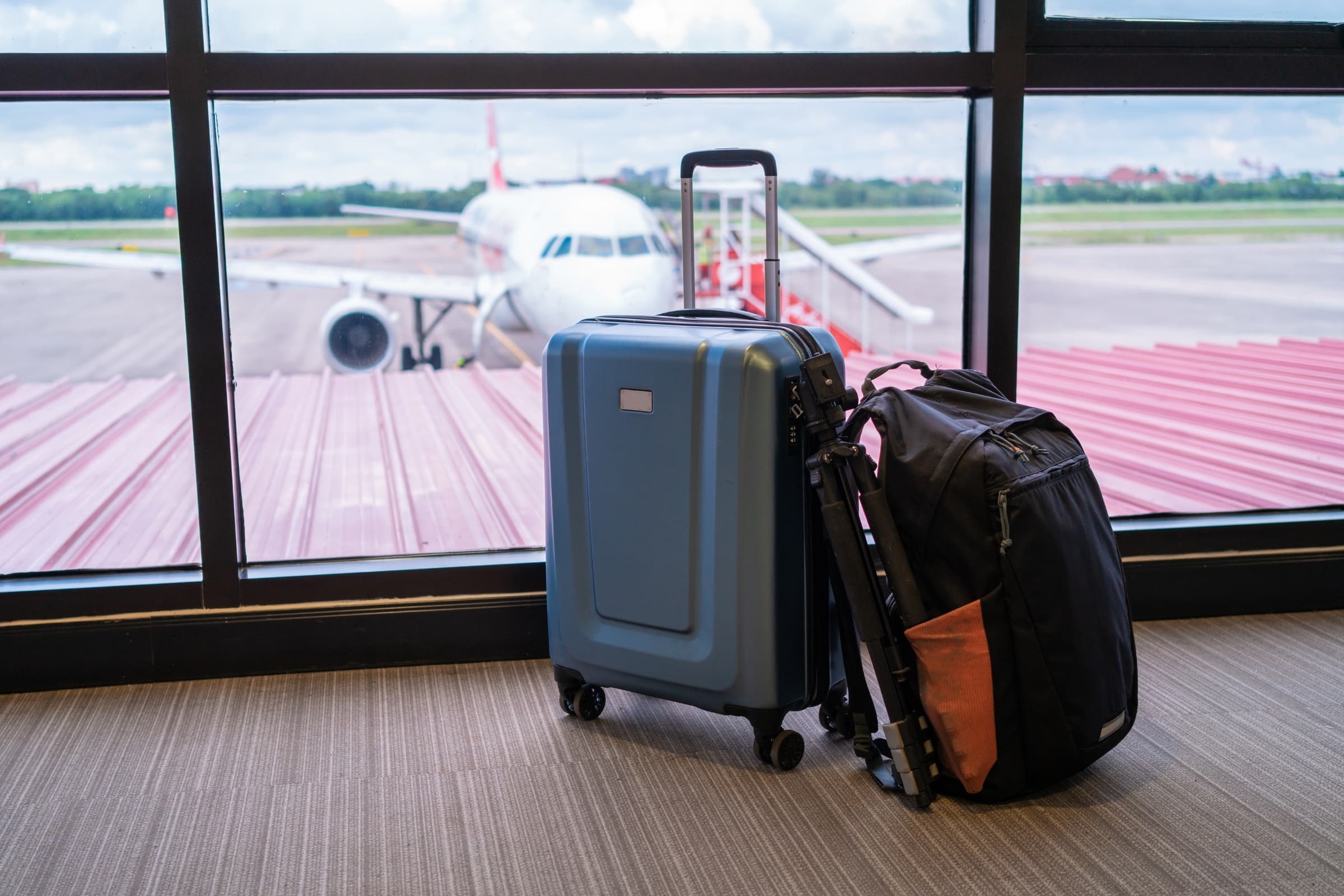 Reykjavik to Keflavik Airport (KEF): Private Departure Transfer by Sedan or Van - photo 9