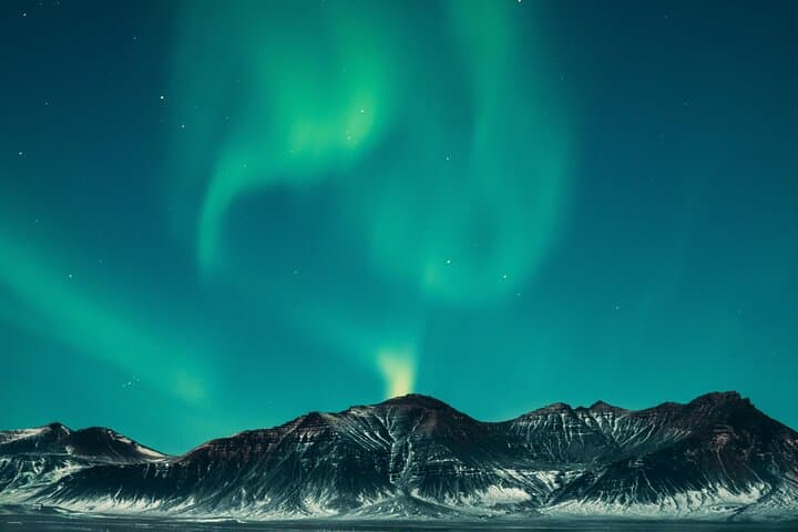 Northern Lights for Families – A Private, Cozy Adventure for Kids - photo 3