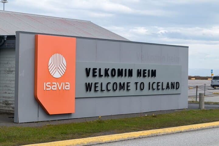 Private Transfer From Keflavik Airport (KEF) to Reykjavik Hotel - photo 8