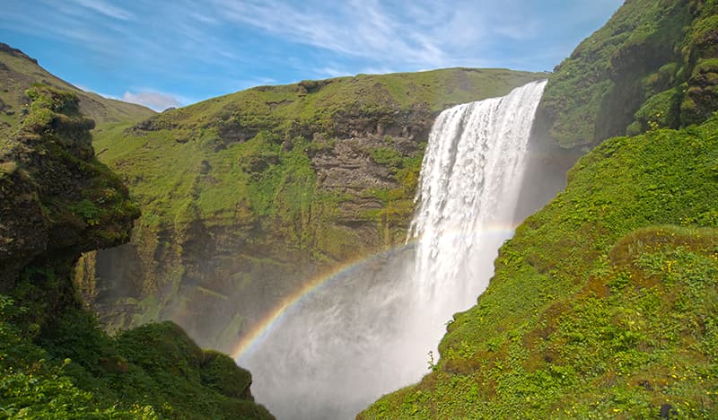 South Coast Small Group Tour: Waterfalls, Glacier & Black Sand Beach 