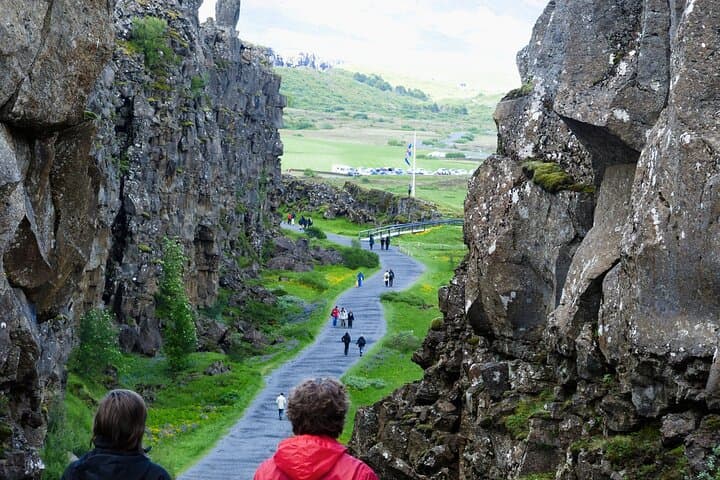 Golden Circle Private Evening Tour: Chasing the Midnight Sun - photo 8