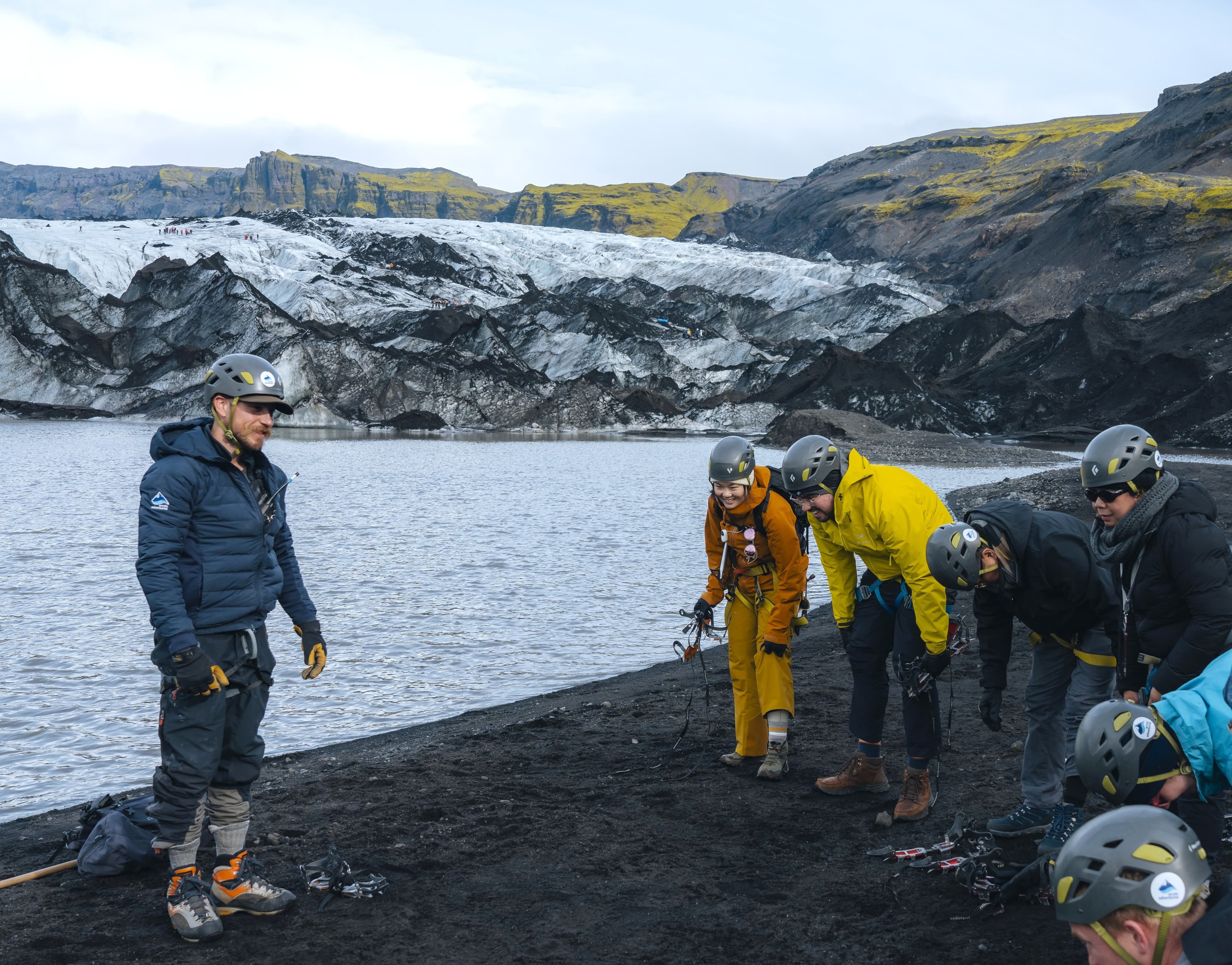 Blue Ice - Glacier Hike & Ice Climbing from Reykjavík - photo 9