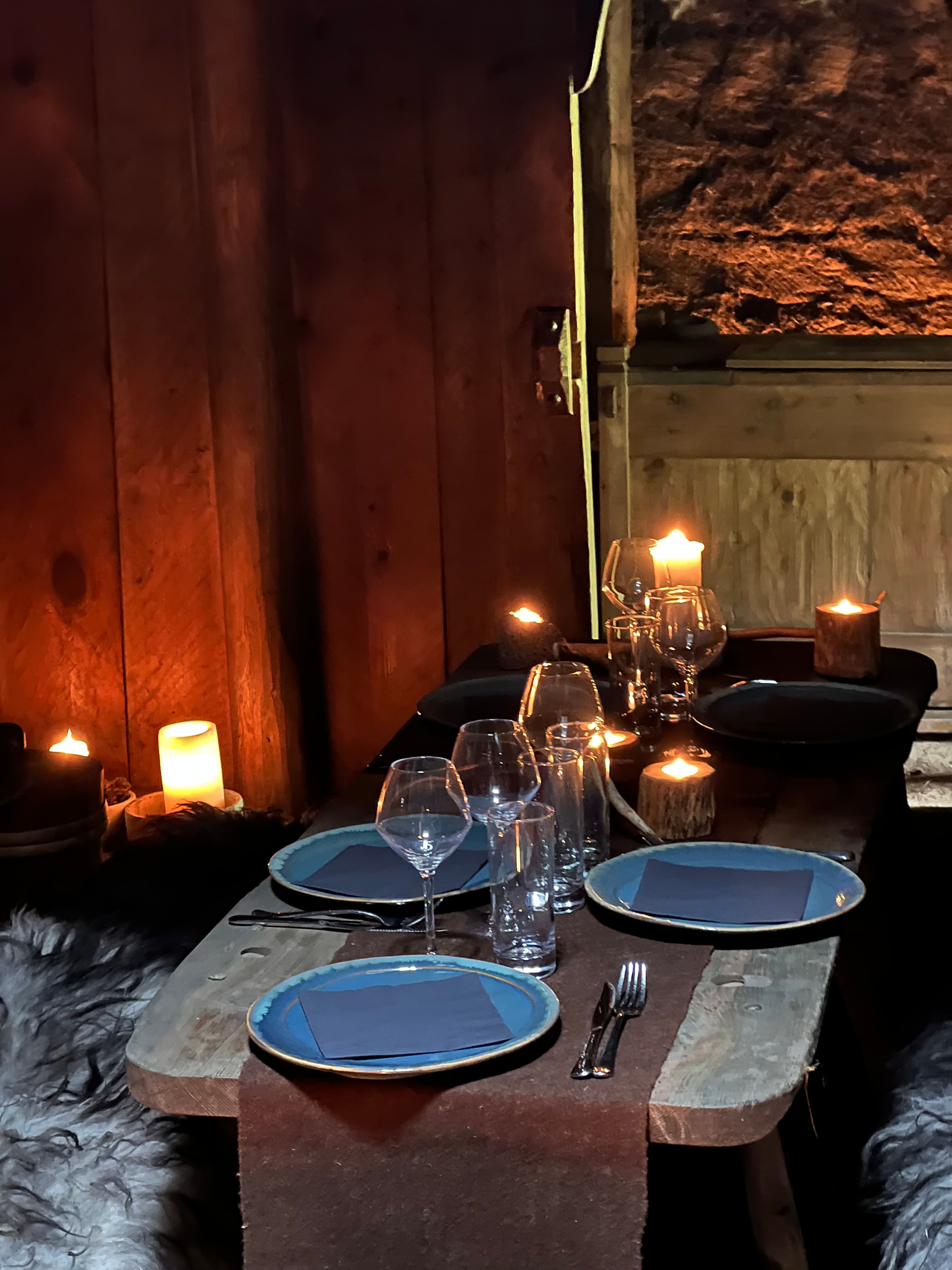 Arctic Table