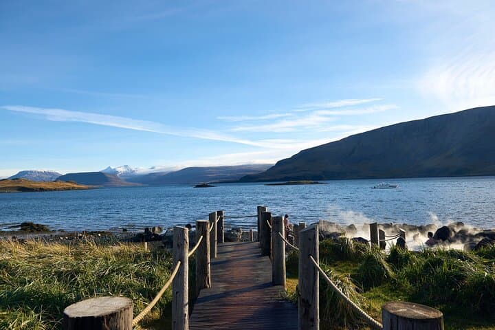 Private Family Golden Circle & Hvammsvík Hot Springs Tour
