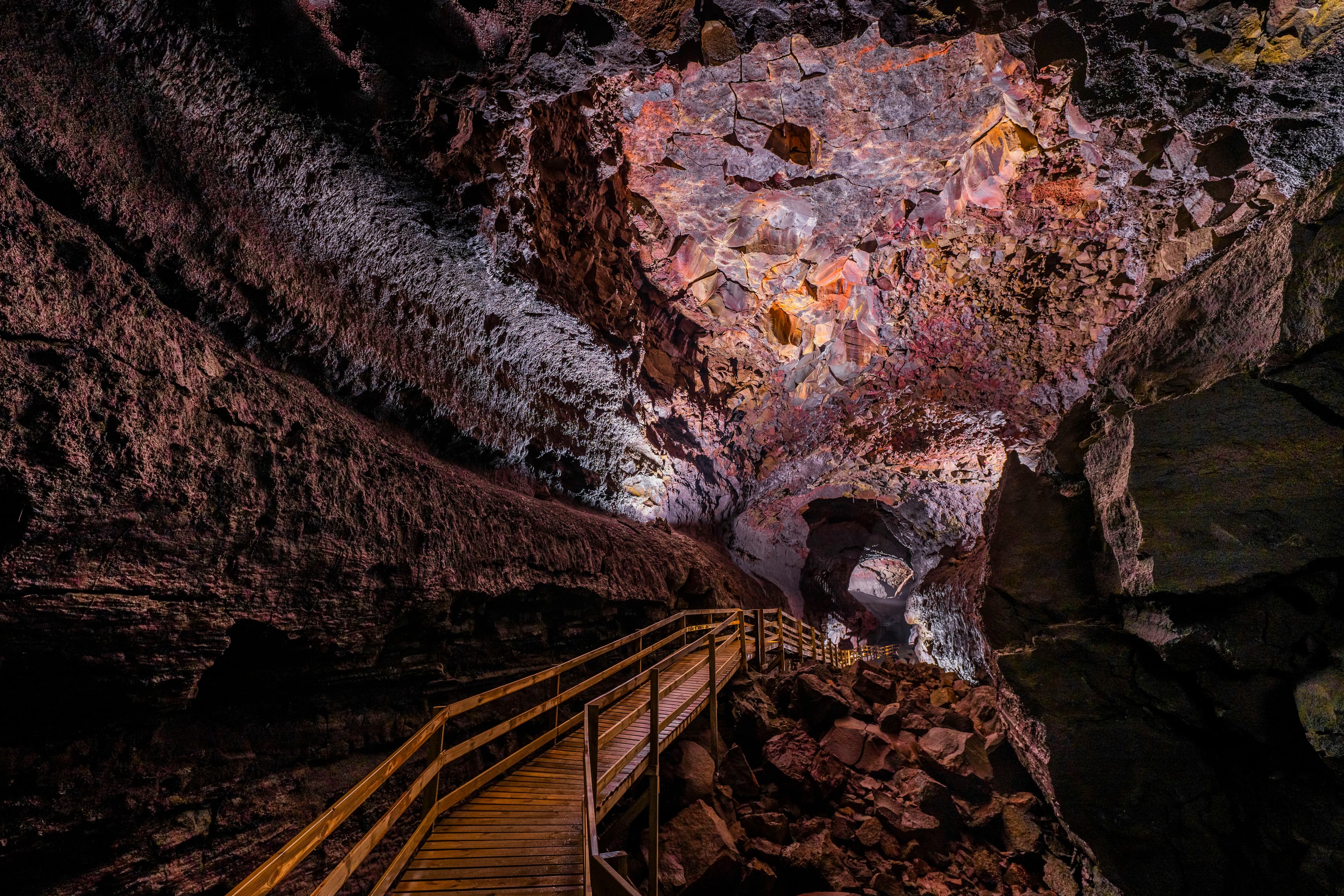 Silver Circle & Viðgelmir Lava Cave - photo 8