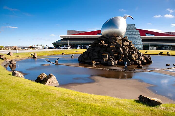 Private Transfer From Keflavik Airport (KEF) to Reykjavik Hotel - photo 13