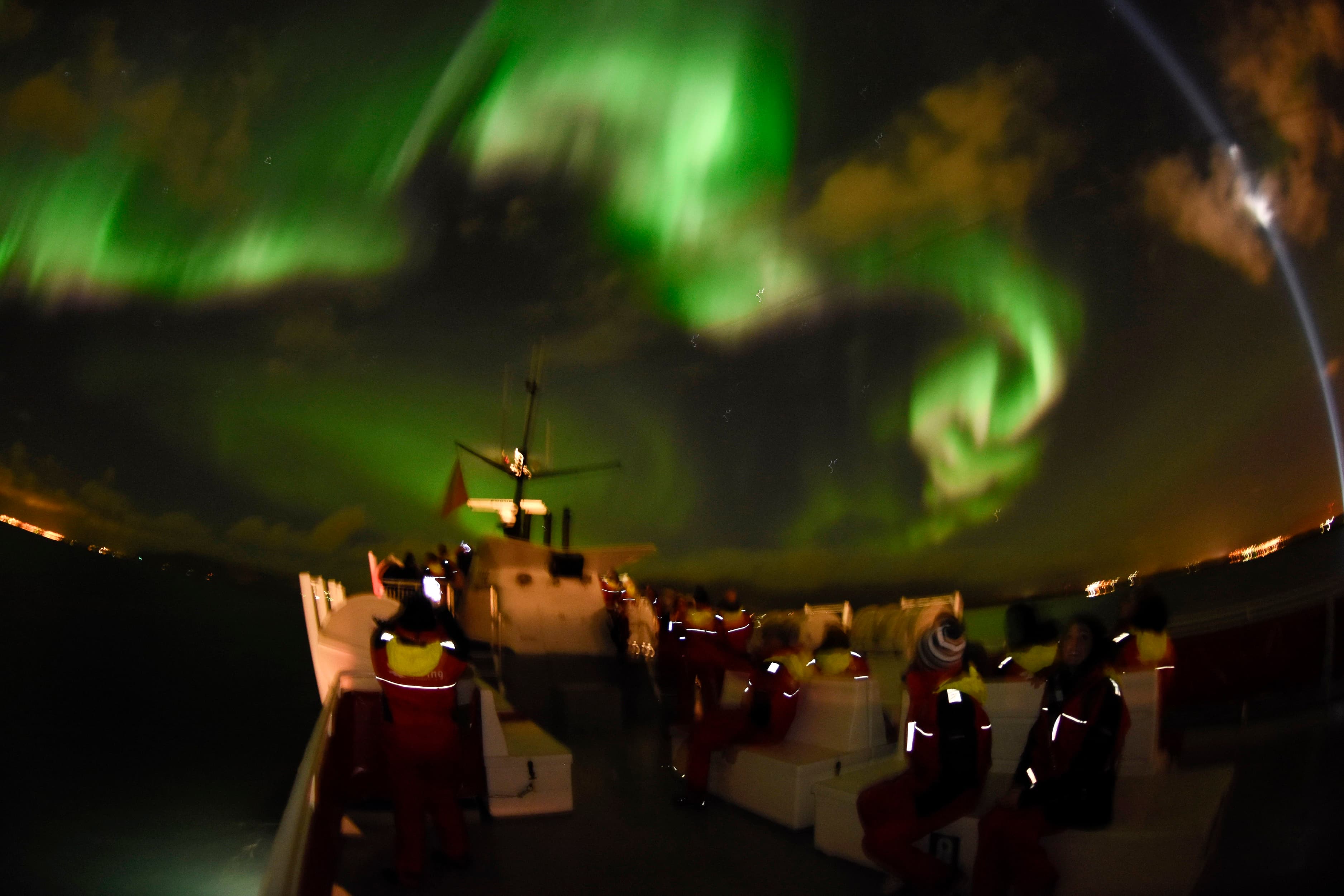 Reykjavík Northern Lights Cruise including pickup - photo 9