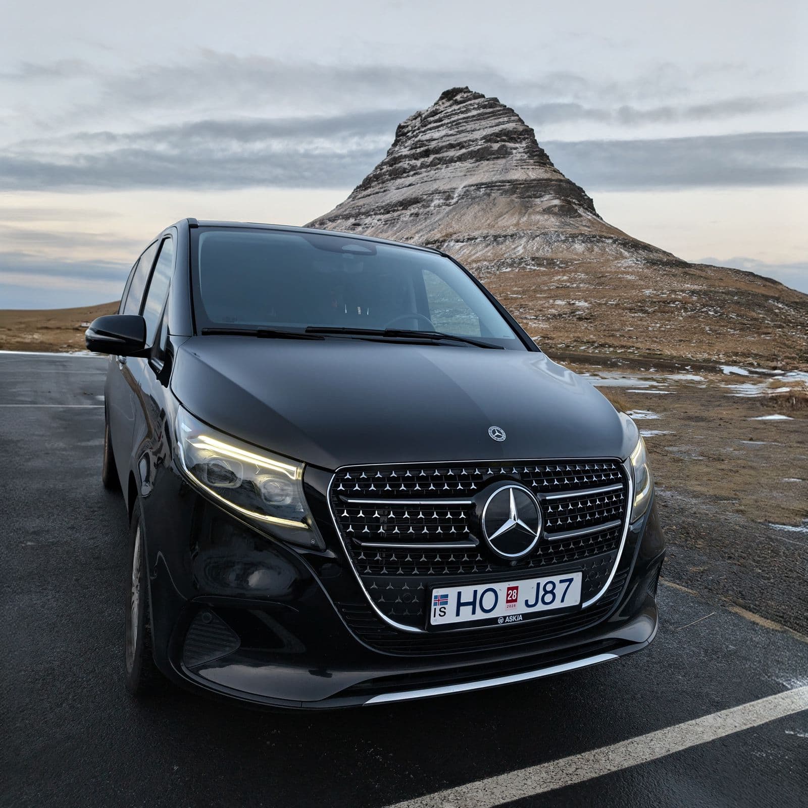 Private Transfer: Keflavik Airport → Reykjavík MPV 6 Pax (standard) - photo 2