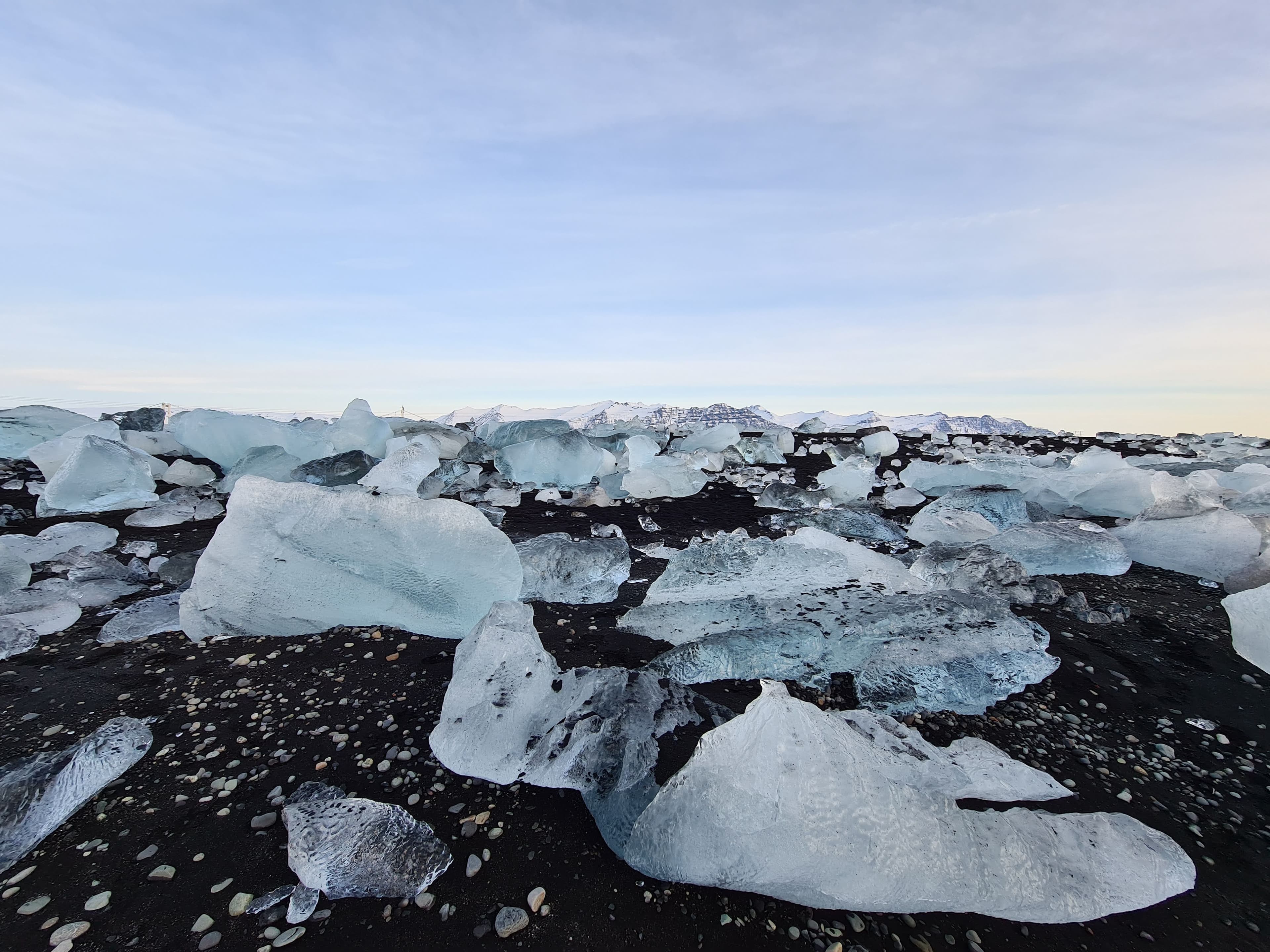 Jökulsárlón & Diamond Beach – A Tailored Private South Coast Experience for Families