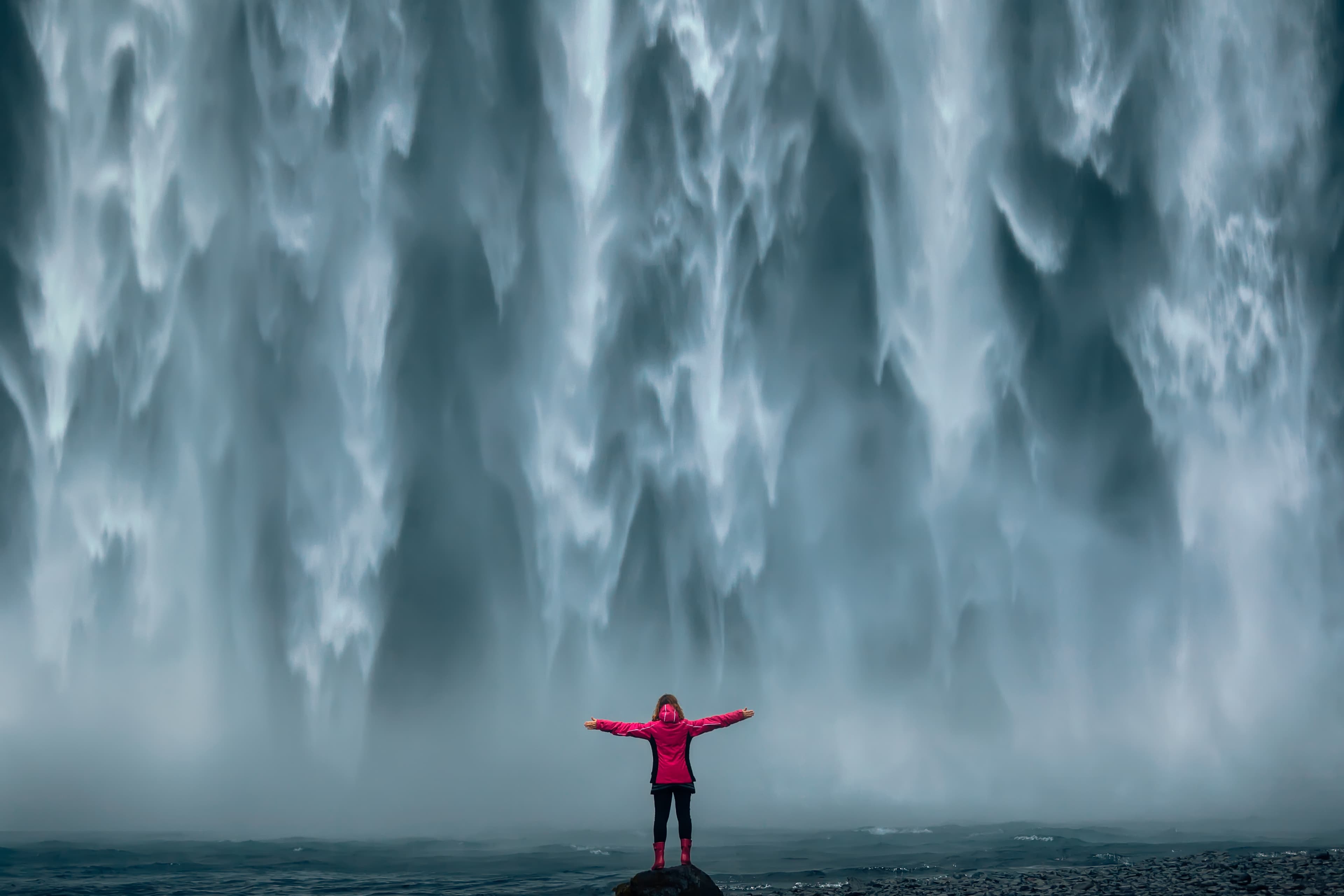 South Coast & Northern Lights Small Group Tour from Reykjavík